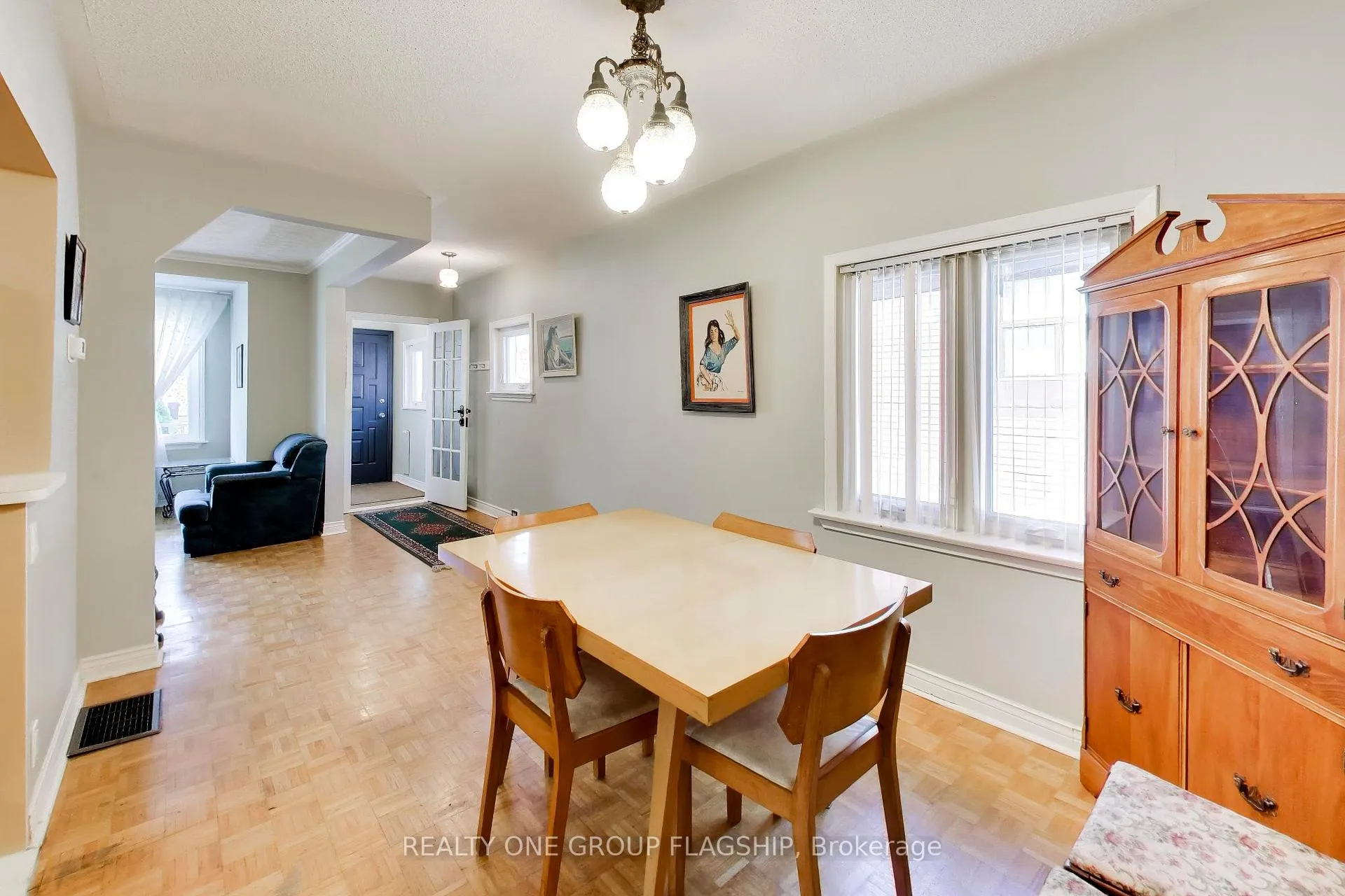 Photo 10 of 55 Frater Avenue, Toronto, Danforth Village-East York — HOMEH