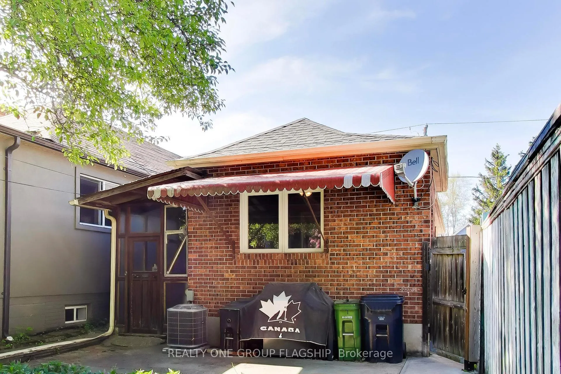 Photo 30 of 55 Frater Avenue, Toronto, Danforth Village-East York — HOMEH