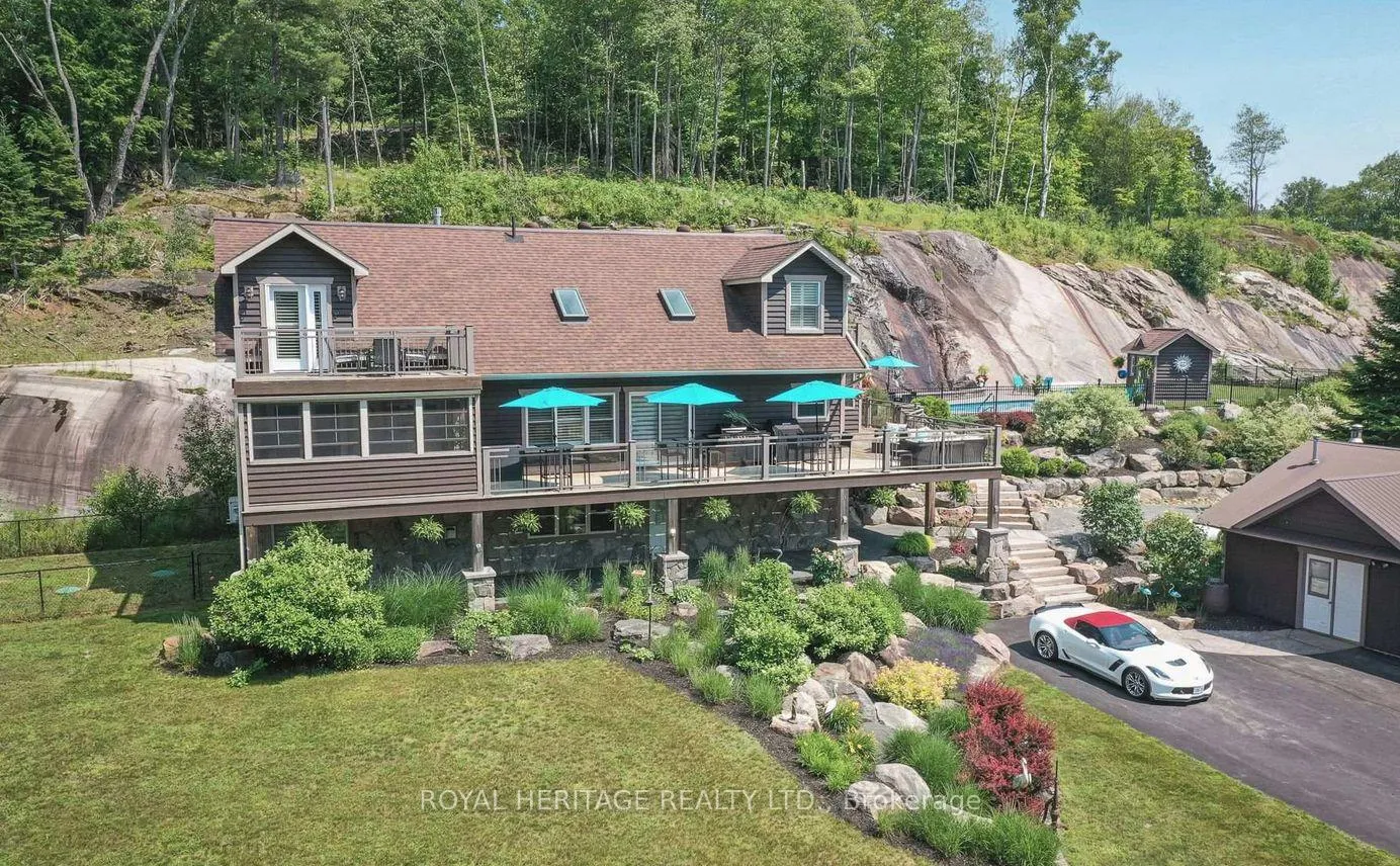 Photo of 120 Hutcheson Beach Road
