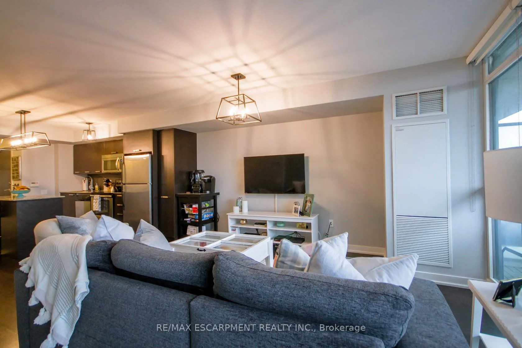 Photo 14 of Unit 1203, 78 Tecumseth Street, Toronto, Niagara — HOMEH
