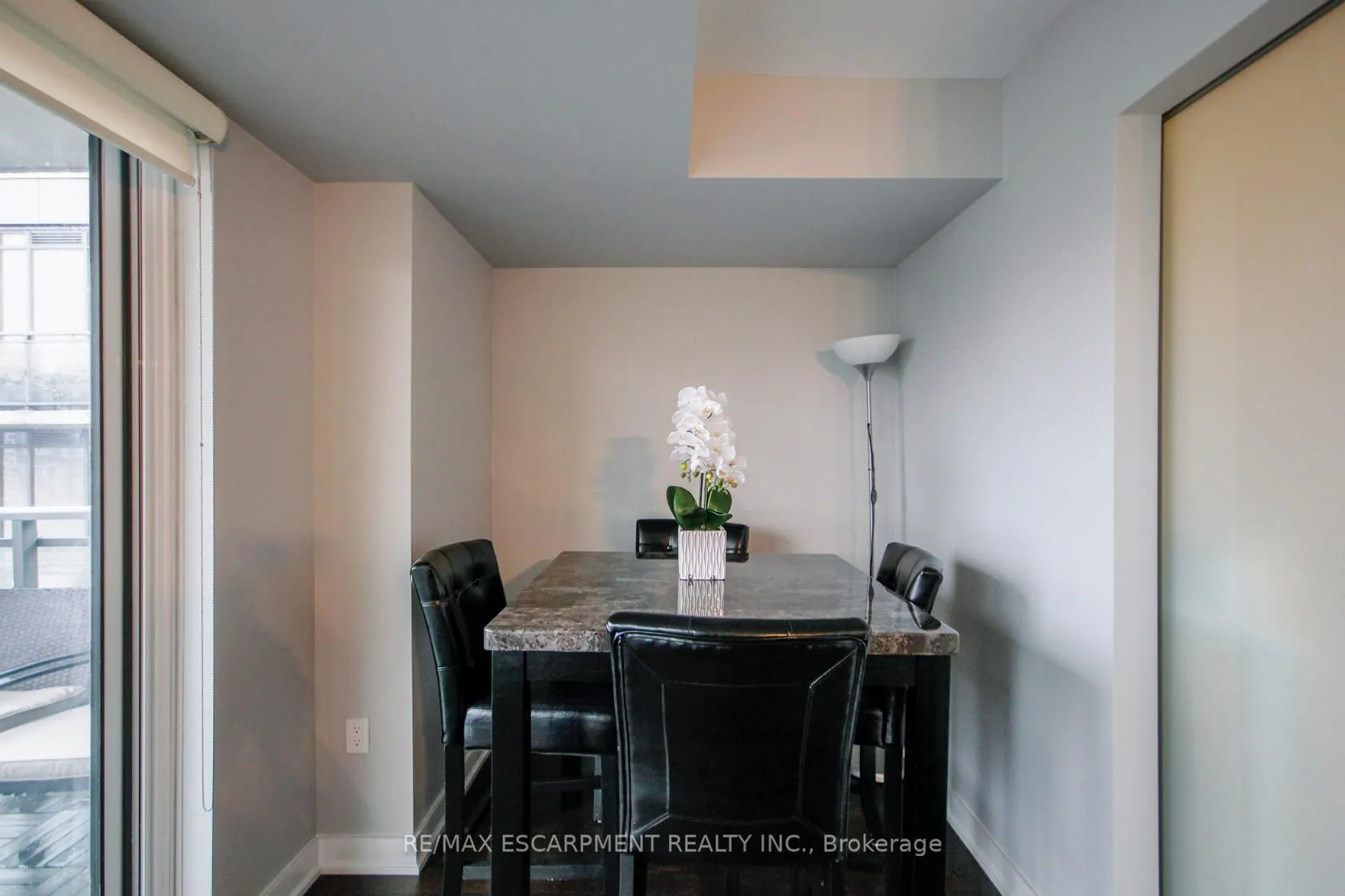 Photo 17 of Unit 1203, 78 Tecumseth Street, Toronto, Niagara — HOMEH