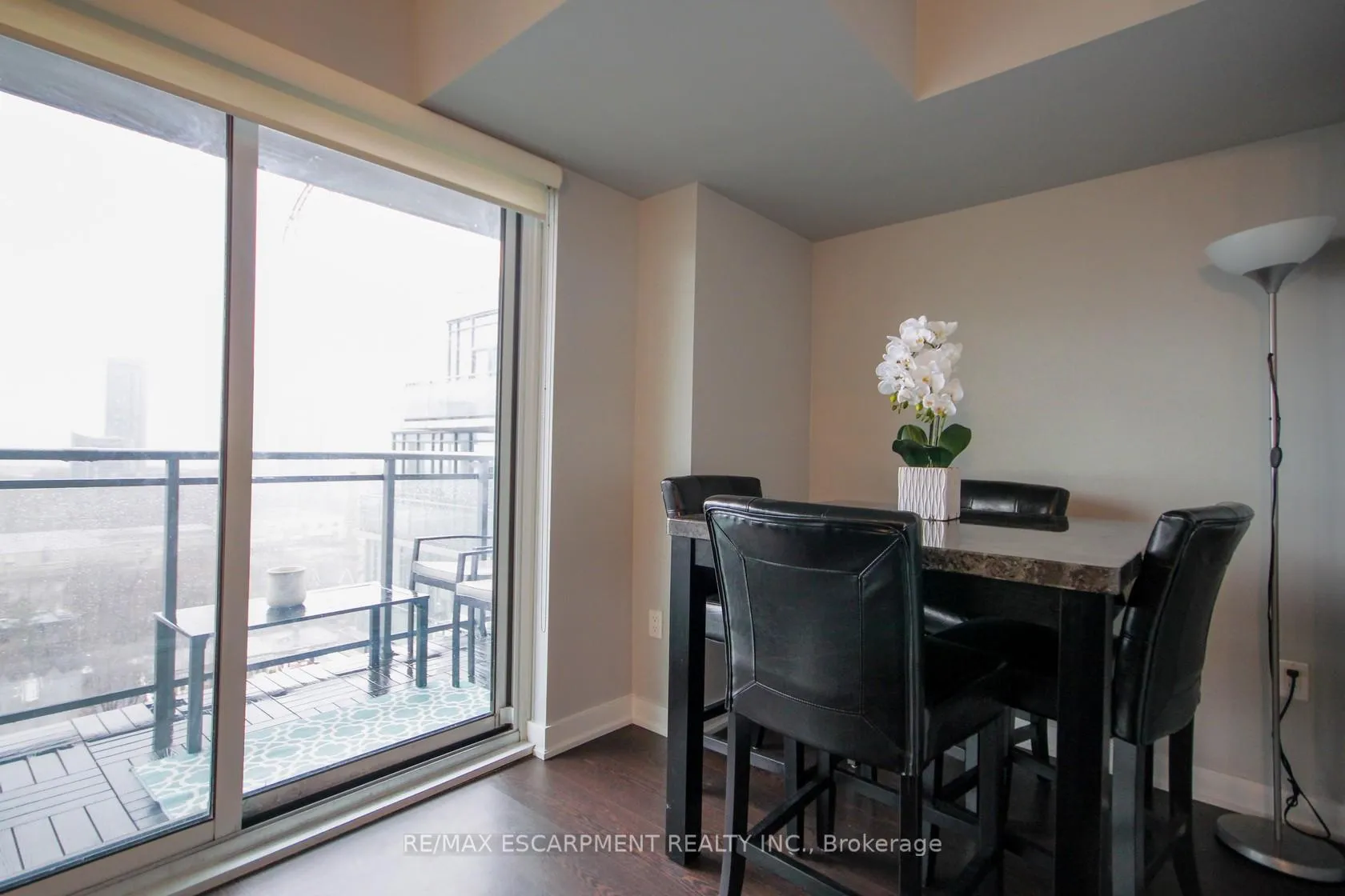 Photo 18 of Unit 1203, 78 Tecumseth Street, Toronto, Niagara — HOMEH