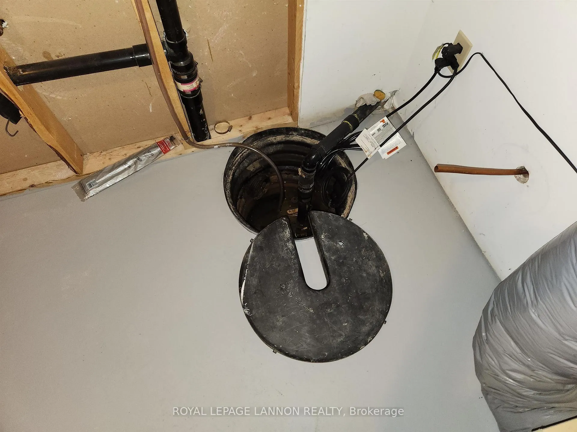 Photo 1 of 1589 Mountain Road, Thunder Bay, Mountain Road — HOMEH