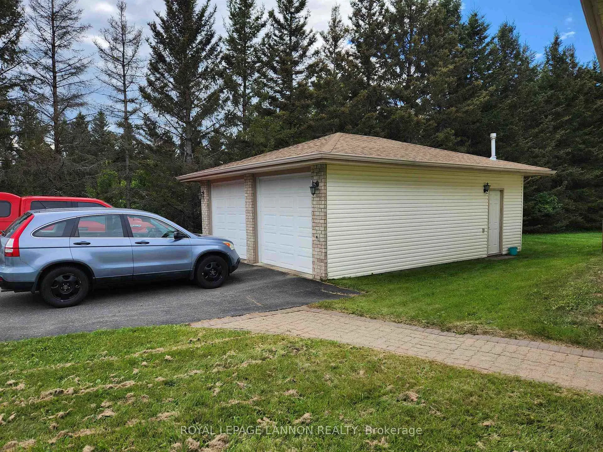 Photo 3 of 1589 Mountain Road, Thunder Bay, Mountain Road — HOMEH