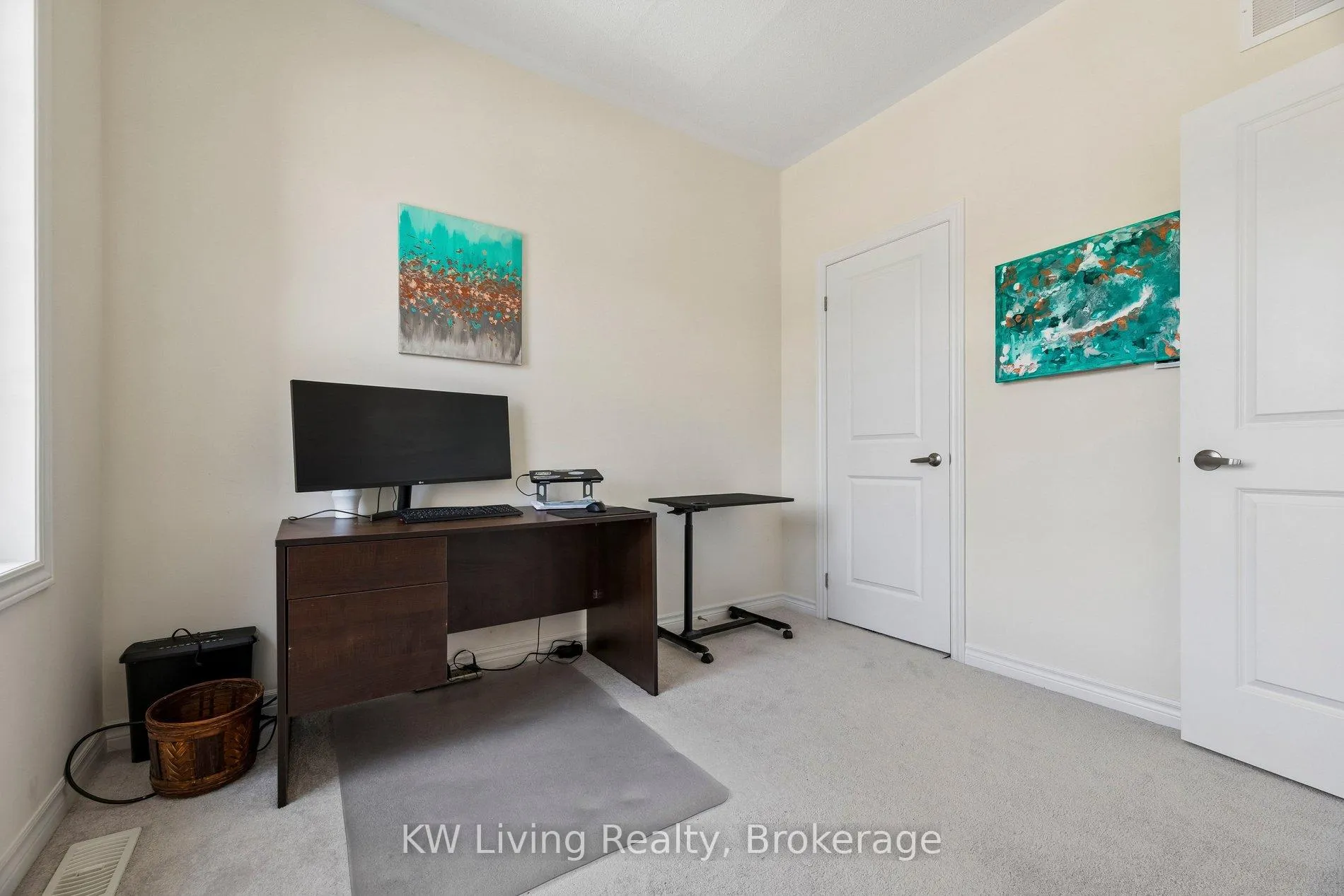 Photo 34 of 11 Auckland Drive, Whitby, Rural Whitby — HOMEH