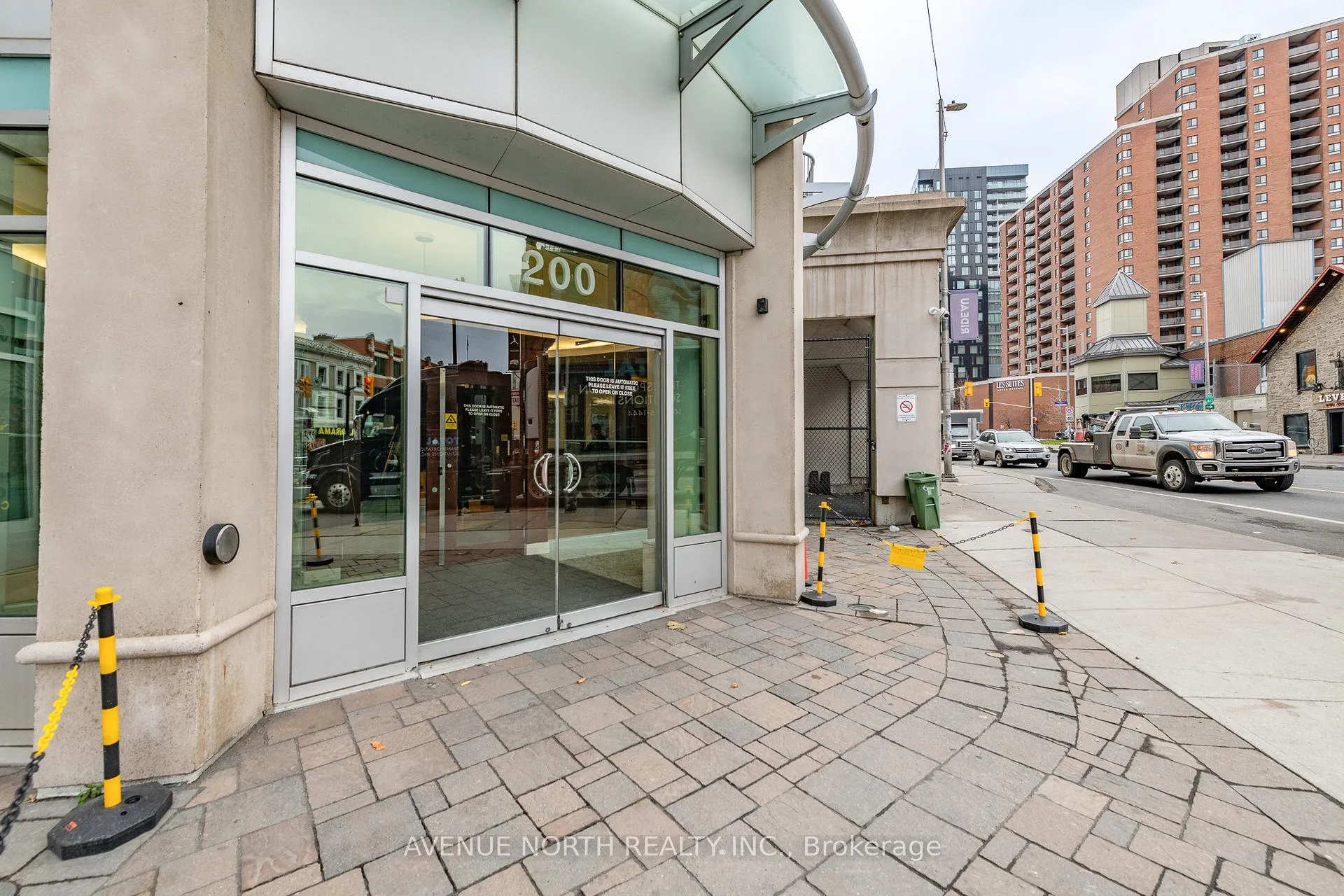 Photo 2 of Unit 912, 200 Rideau Street, Ottawa, Sandy Hill — HOMEH