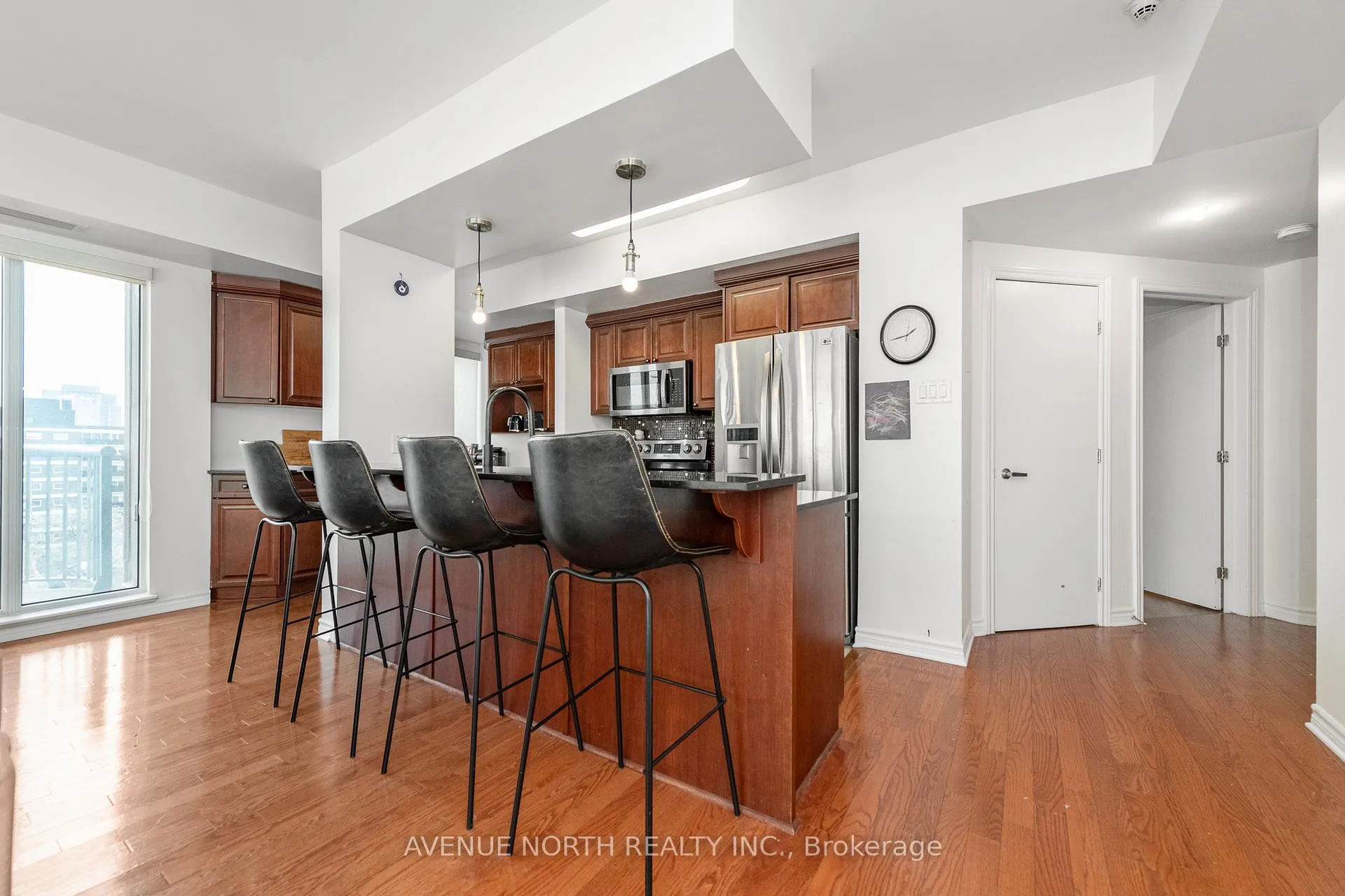 Photo 8 of Unit 912, 200 Rideau Street, Ottawa, Sandy Hill — HOMEH