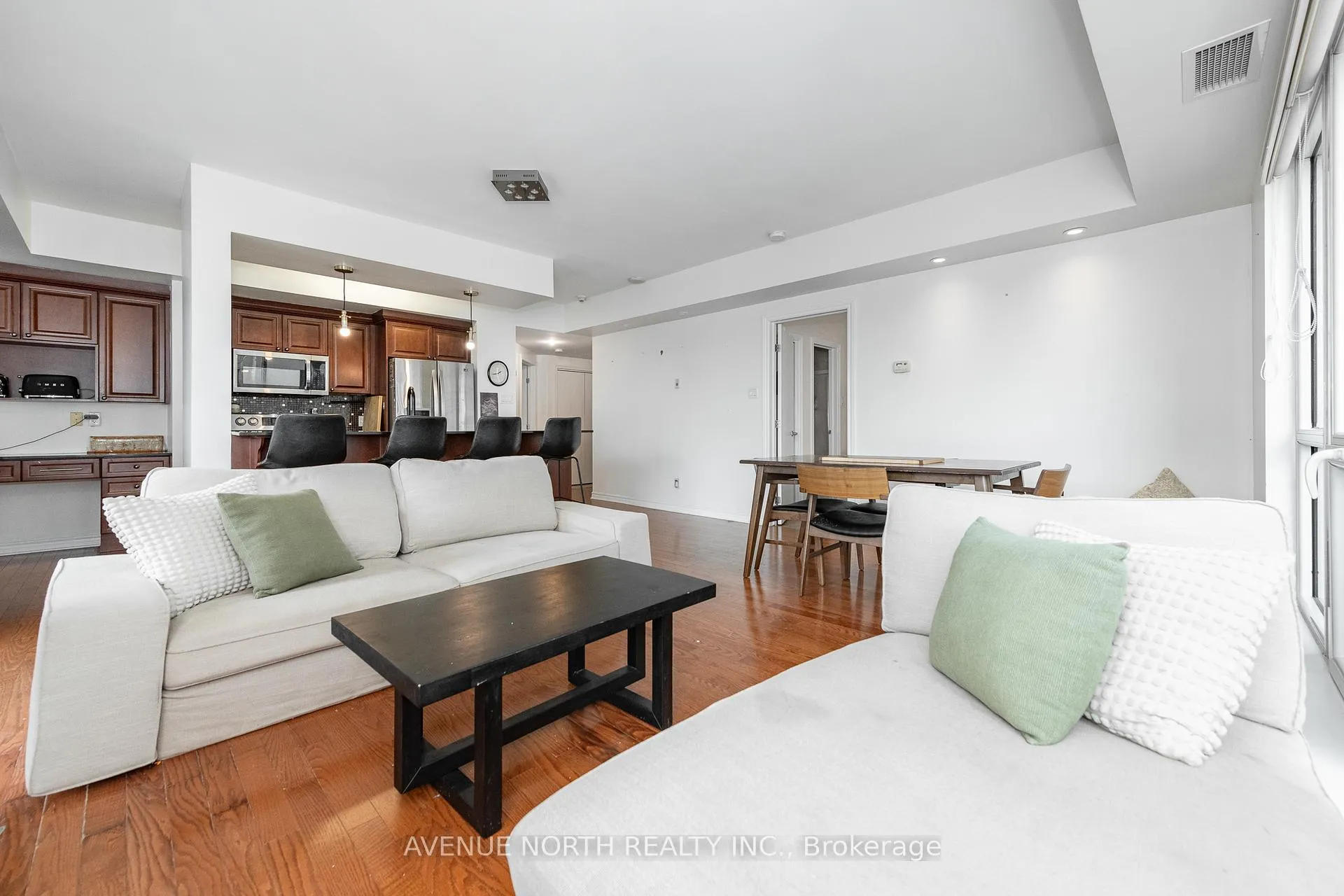 Photo 18 of Unit 912, 200 Rideau Street, Ottawa, Sandy Hill — HOMEH