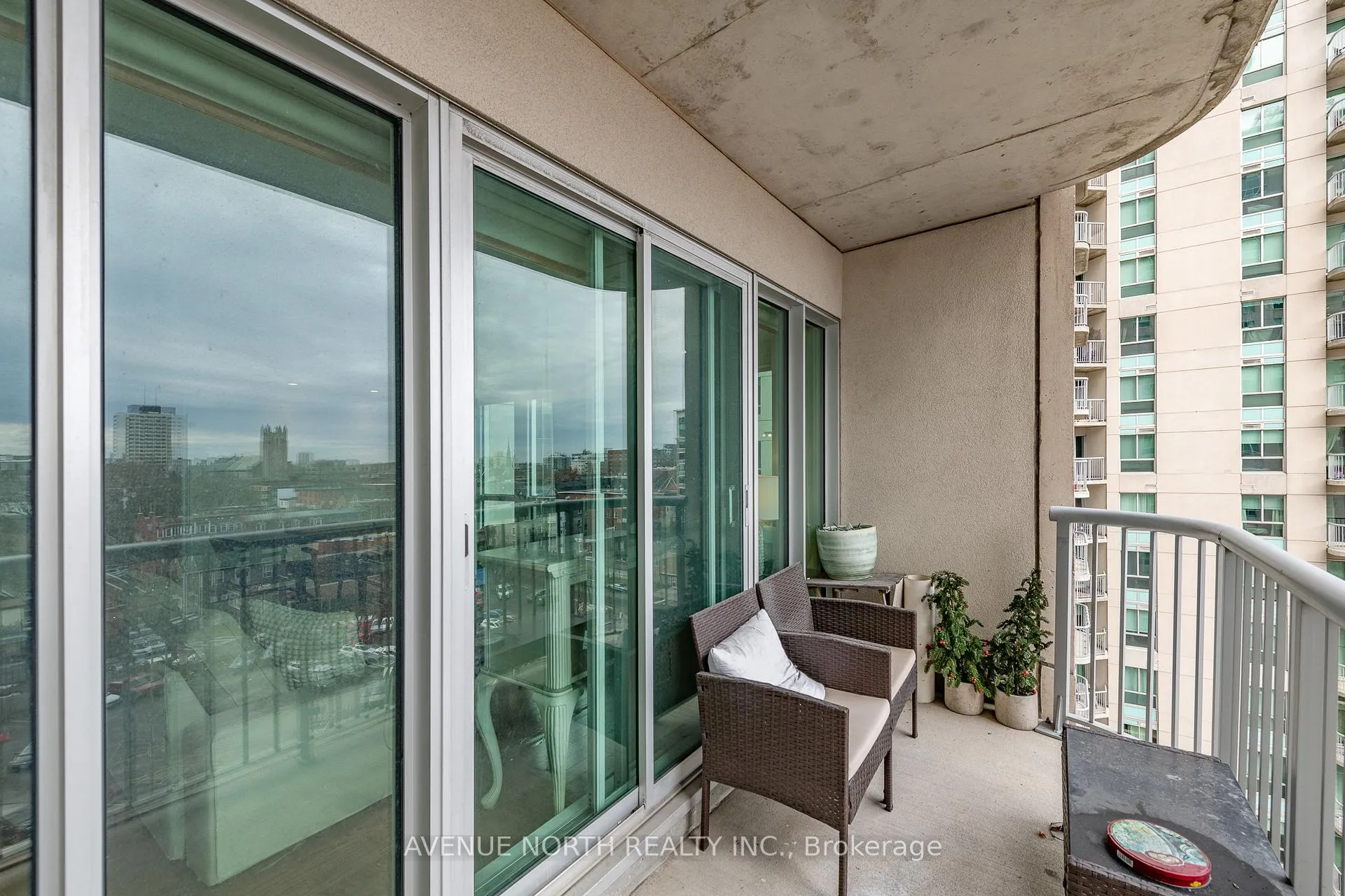 Photo 31 of Unit 912, 200 Rideau Street, Ottawa, Sandy Hill — HOMEH