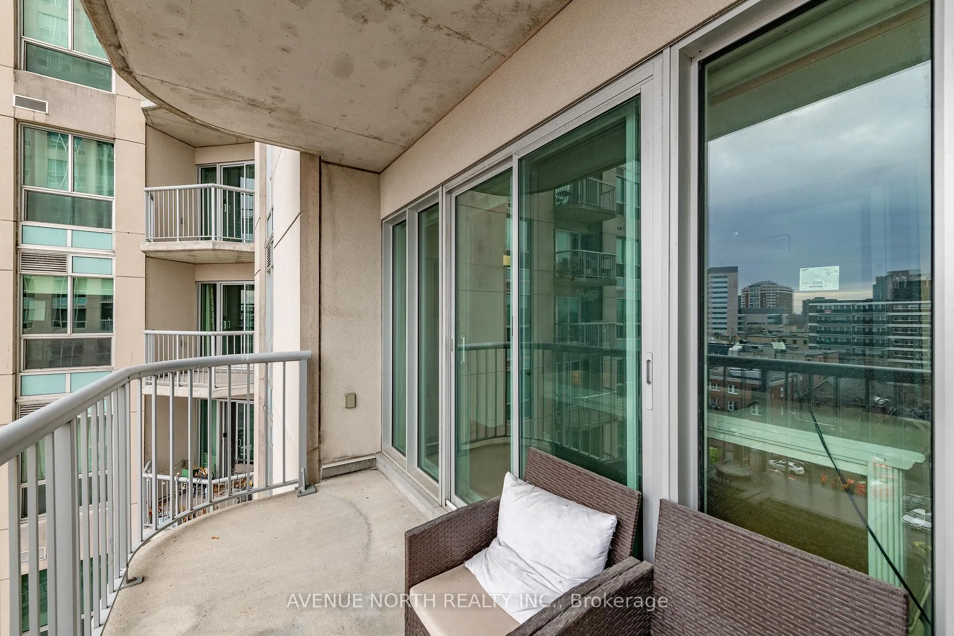 Photo 32 of Unit 912, 200 Rideau Street, Ottawa, Sandy Hill — HOMEH