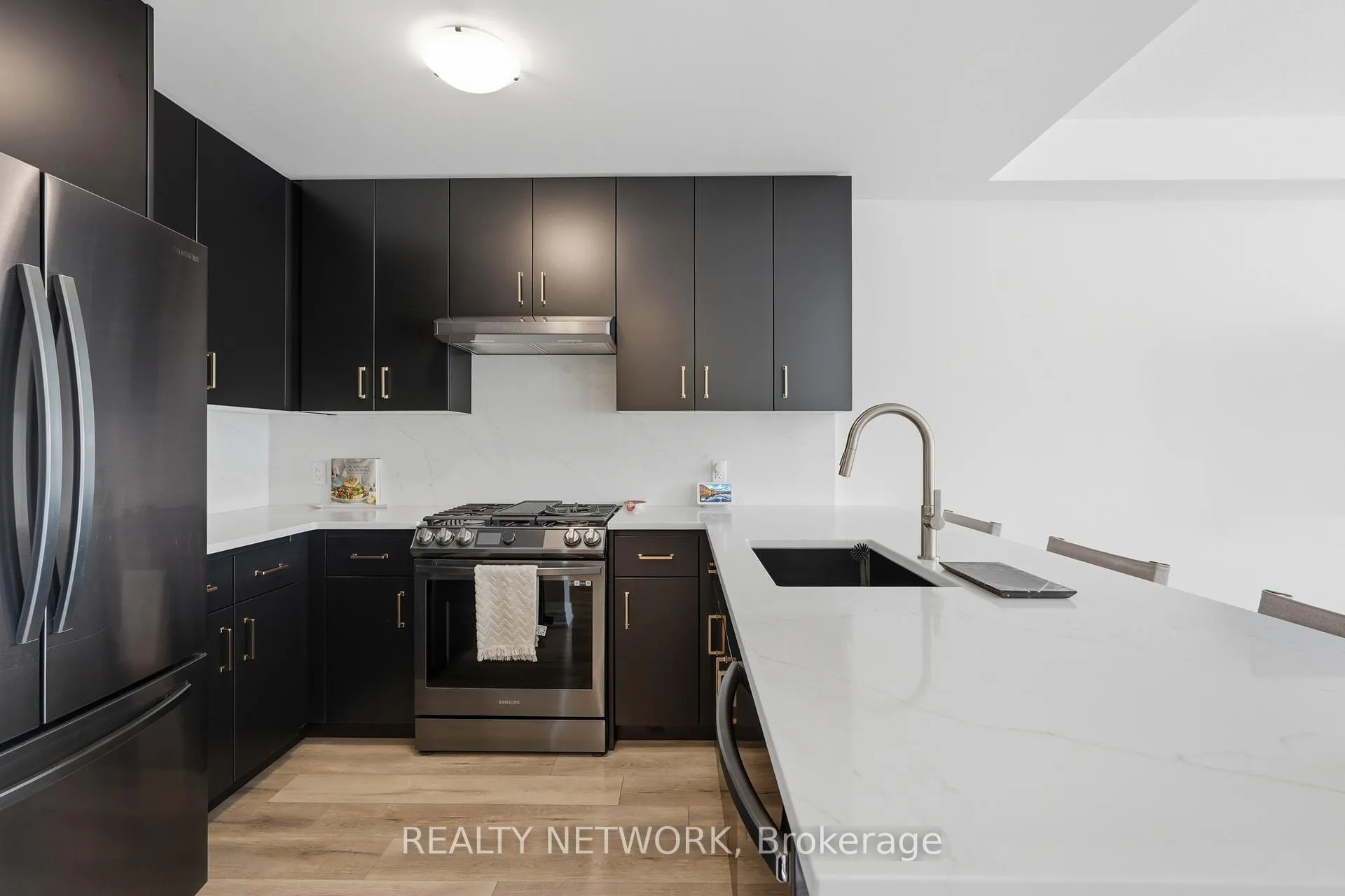 Photo 11 of 13 Rachel Drive, Hamilton, Winona Park — HOMEH