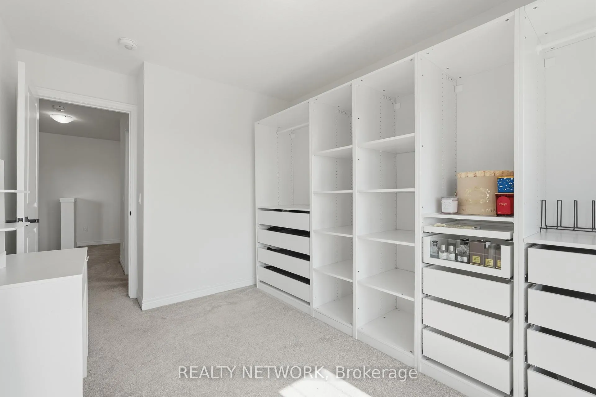 Photo 30 of 13 Rachel Drive, Hamilton, Winona Park — HOMEH