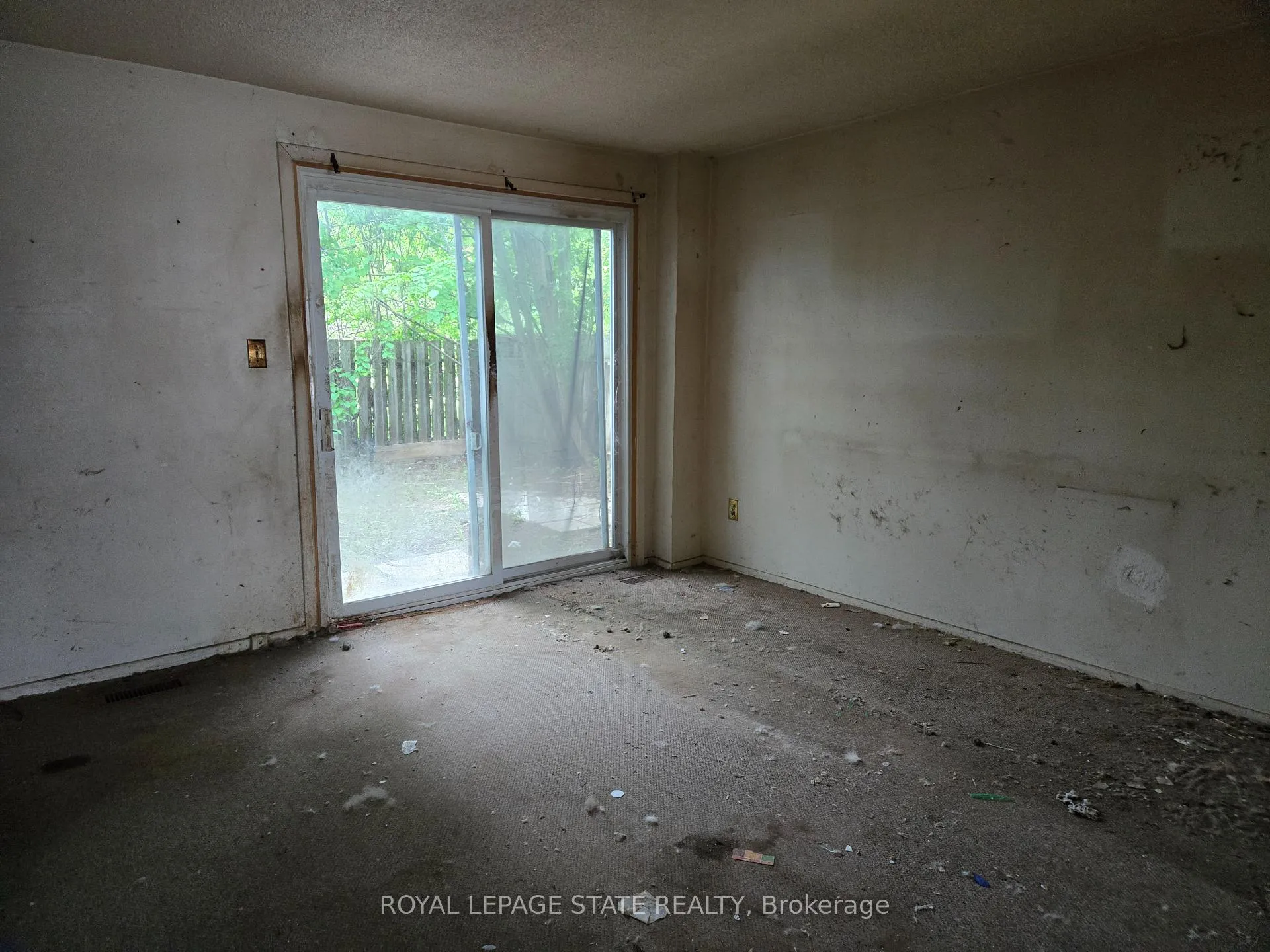 Photo 7 of 5548 Church's Lane, Niagara Falls, Church's Lane — HOMEH