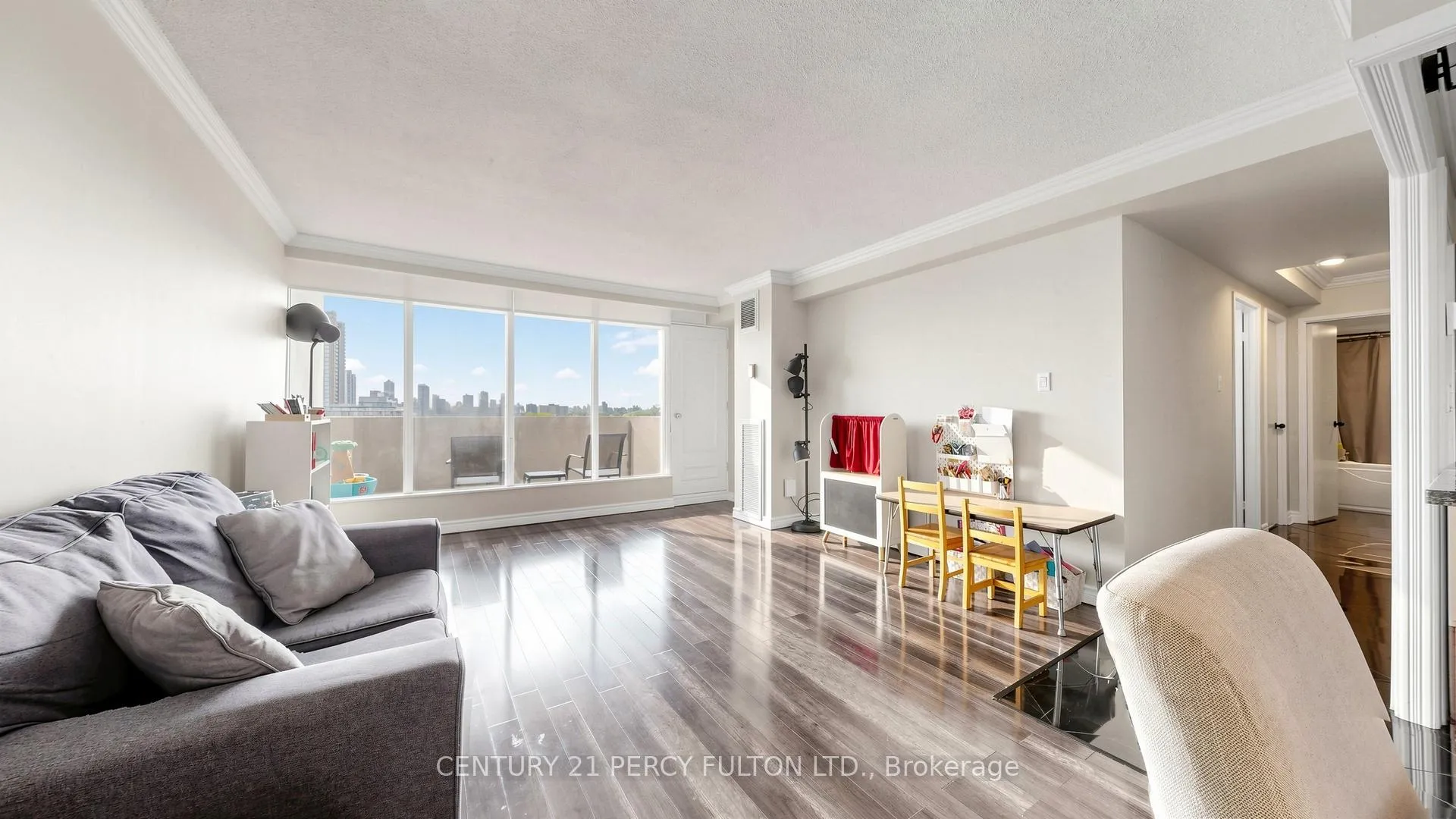 Photo 11 of Unit PH103, 40 Bay Mills Boulevard, Scarborough, Tam O'Shanter-Sullivan — HOMEH