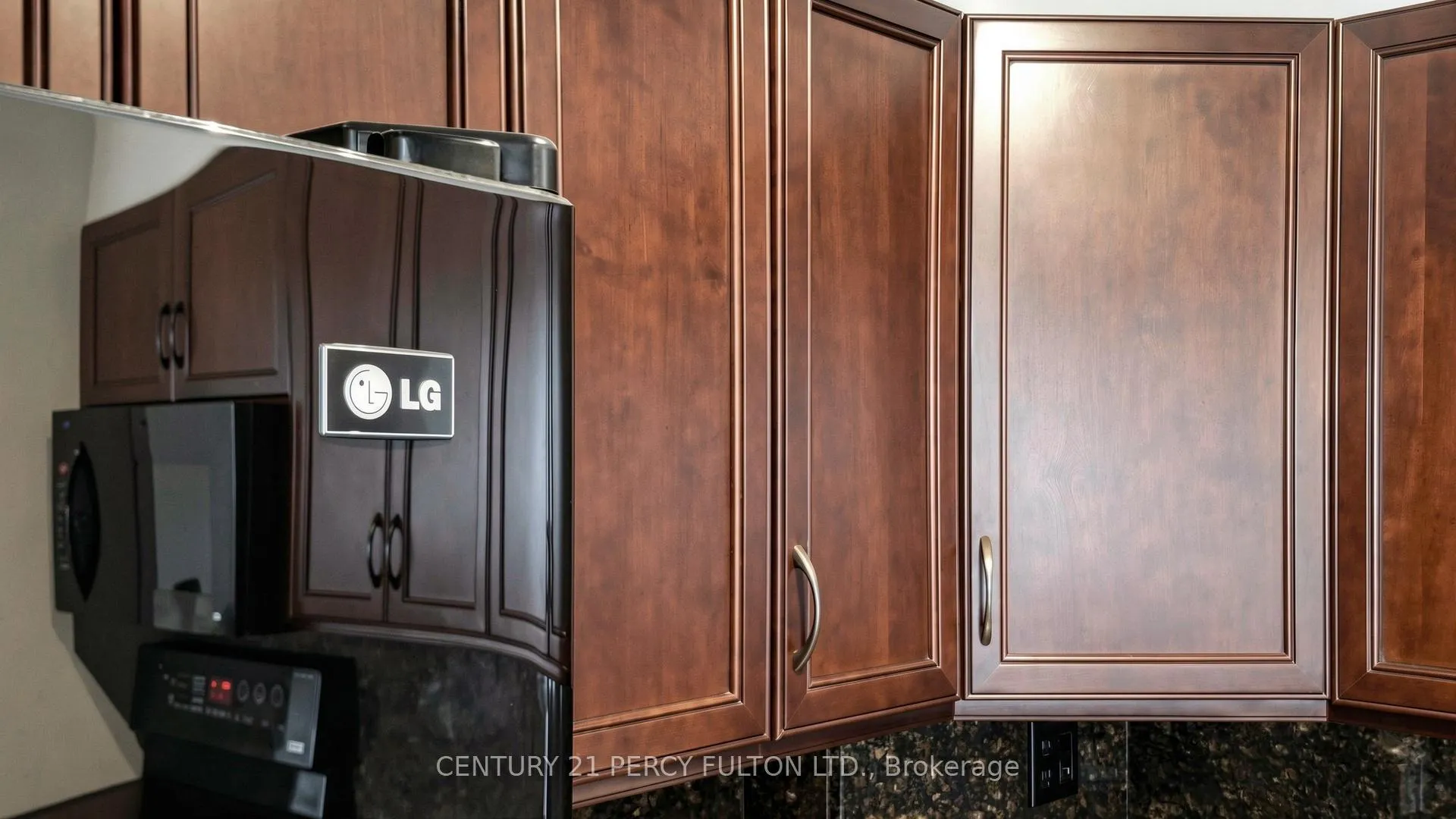 Photo 24 of Unit PH103, 40 Bay Mills Boulevard, Scarborough, Tam O'Shanter-Sullivan — HOMEH