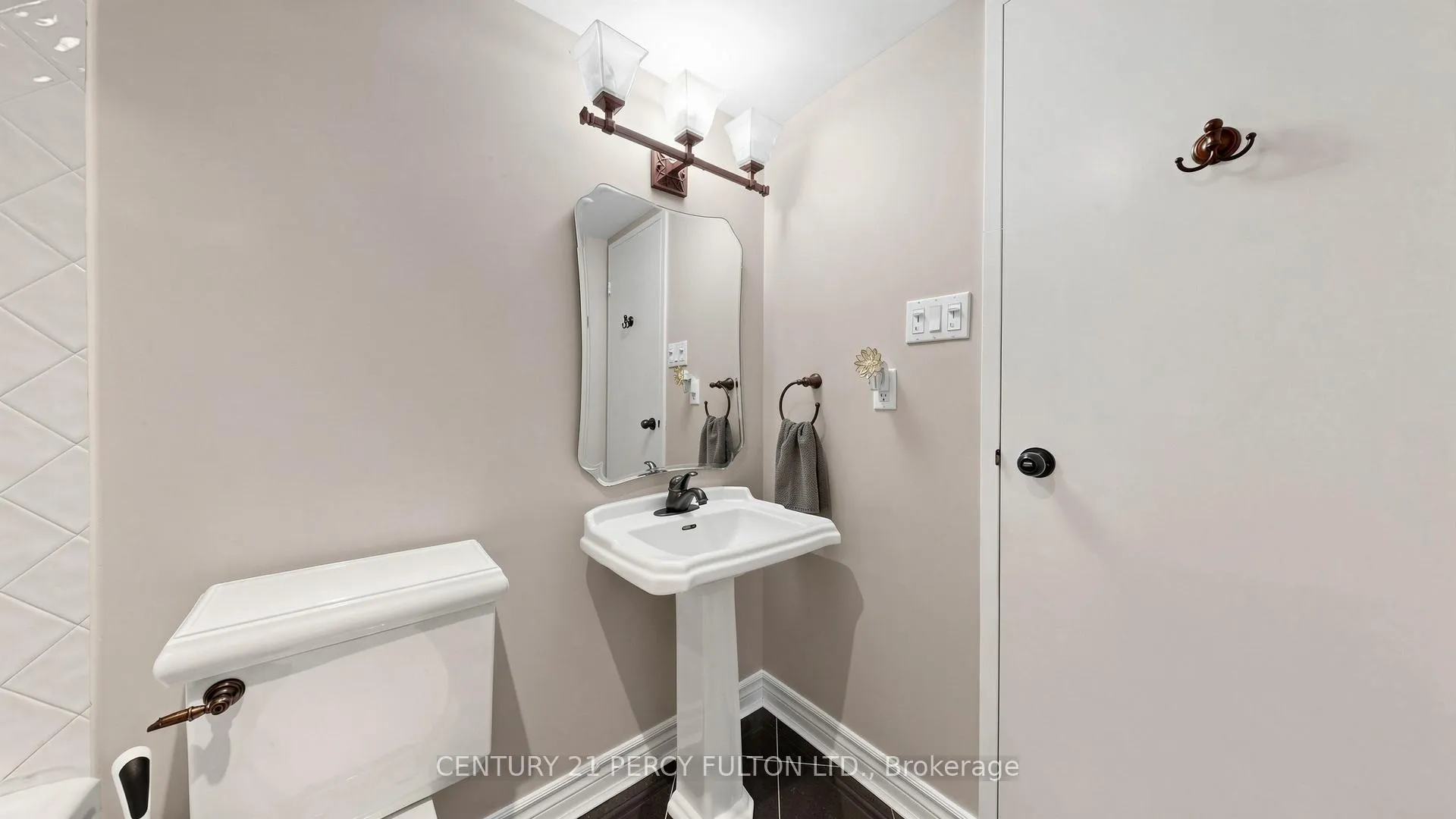 Photo 32 of Unit PH103, 40 Bay Mills Boulevard, Scarborough, Tam O'Shanter-Sullivan — HOMEH
