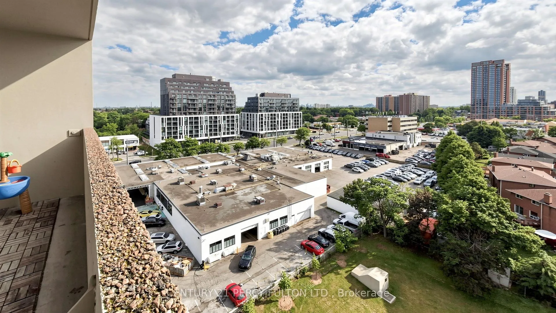 Photo 40 of Unit PH103, 40 Bay Mills Boulevard, Scarborough, Tam O'Shanter-Sullivan — HOMEH