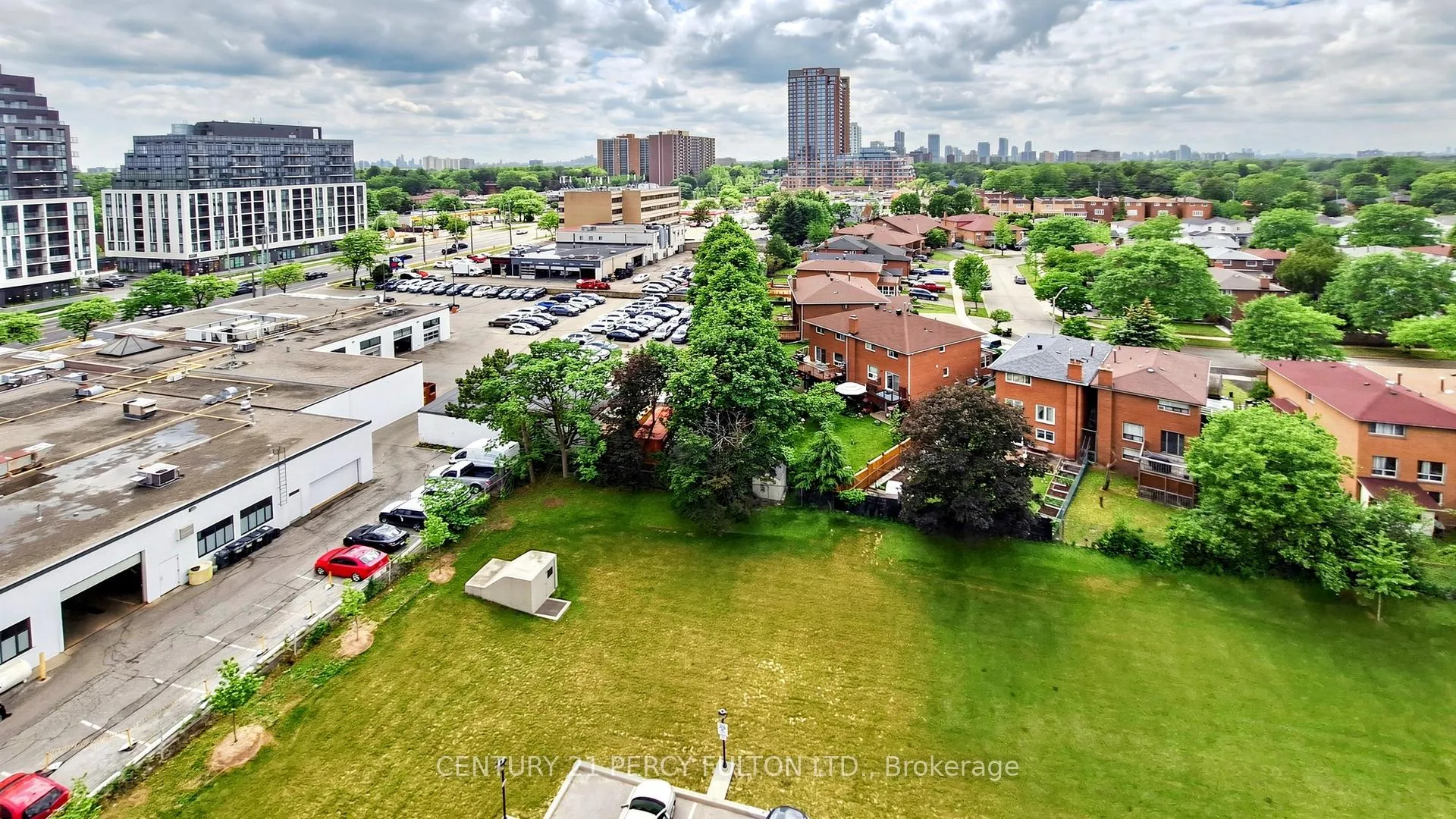 Photo 41 of Unit PH103, 40 Bay Mills Boulevard, Scarborough, Tam O'Shanter-Sullivan — HOMEH