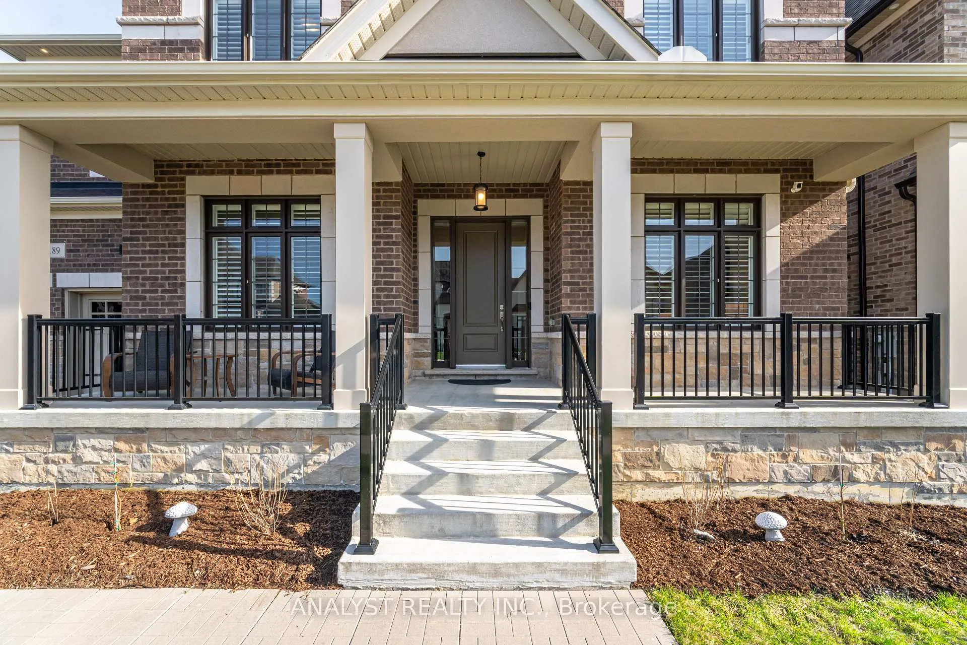 Photo 2 of 189 McMichael Avenue, Vaughan, Kleinburg — HOMEH