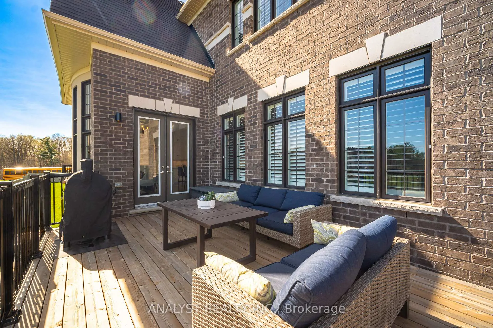 Photo 16 of 189 McMichael Avenue, Vaughan, Kleinburg — HOMEH
