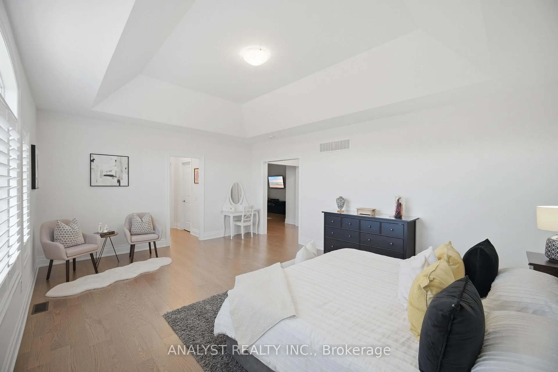 Photo 28 of 189 McMichael Avenue, Vaughan, Kleinburg — HOMEH