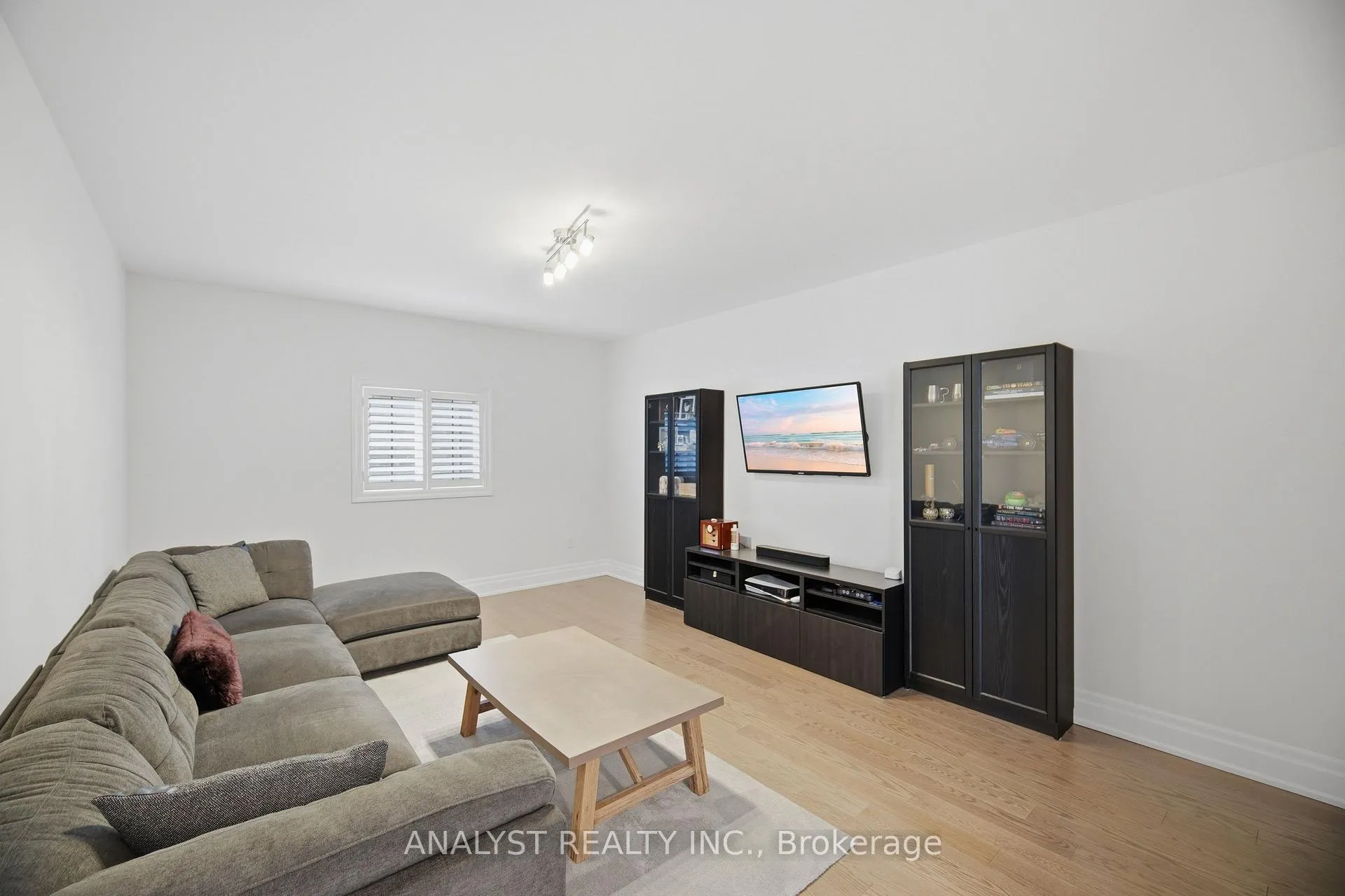 Photo 29 of 189 McMichael Avenue, Vaughan, Kleinburg — HOMEH