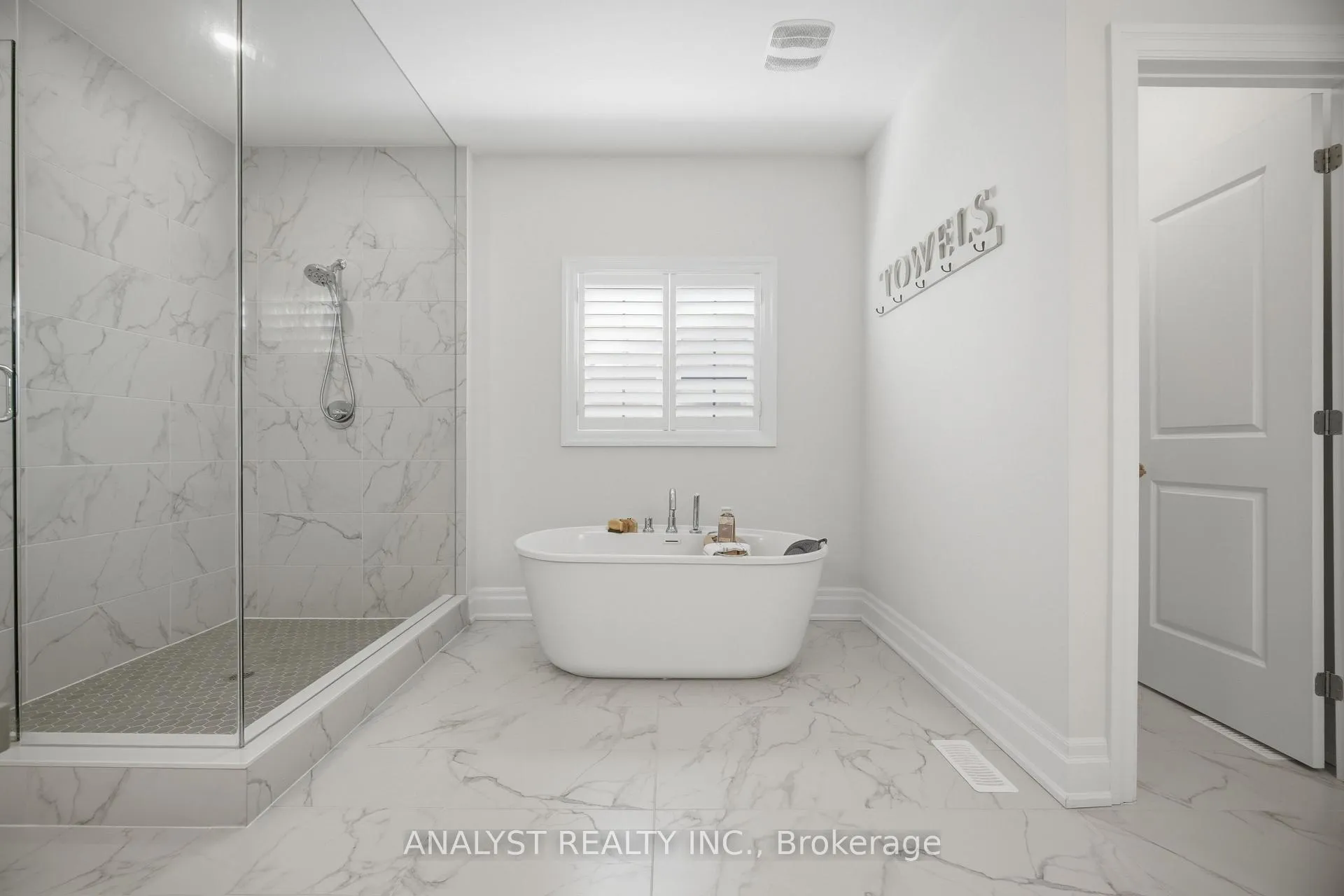 Photo 31 of 189 McMichael Avenue, Vaughan, Kleinburg — HOMEH