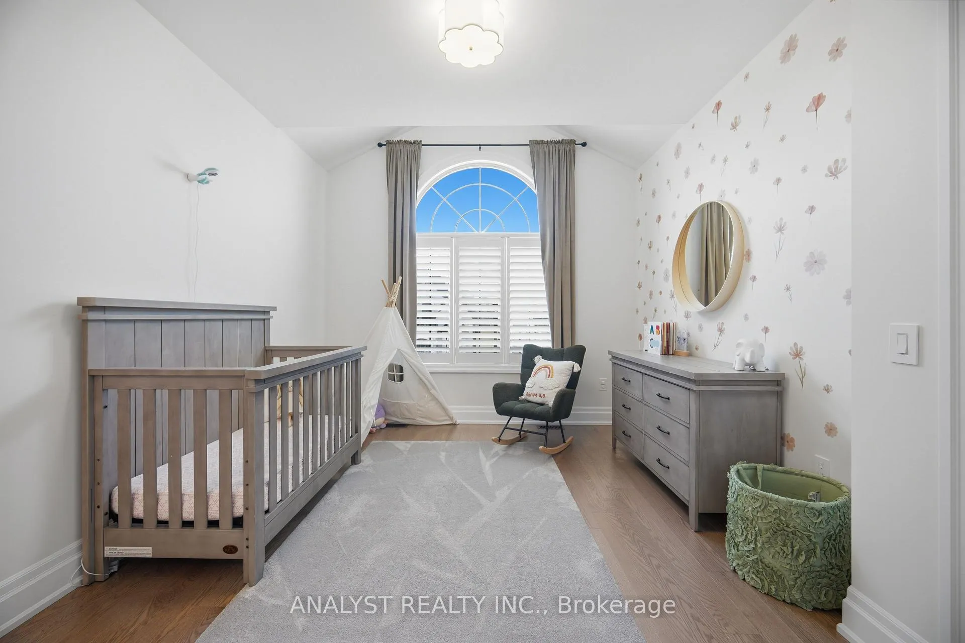 Photo 43 of 189 McMichael Avenue, Vaughan, Kleinburg — HOMEH