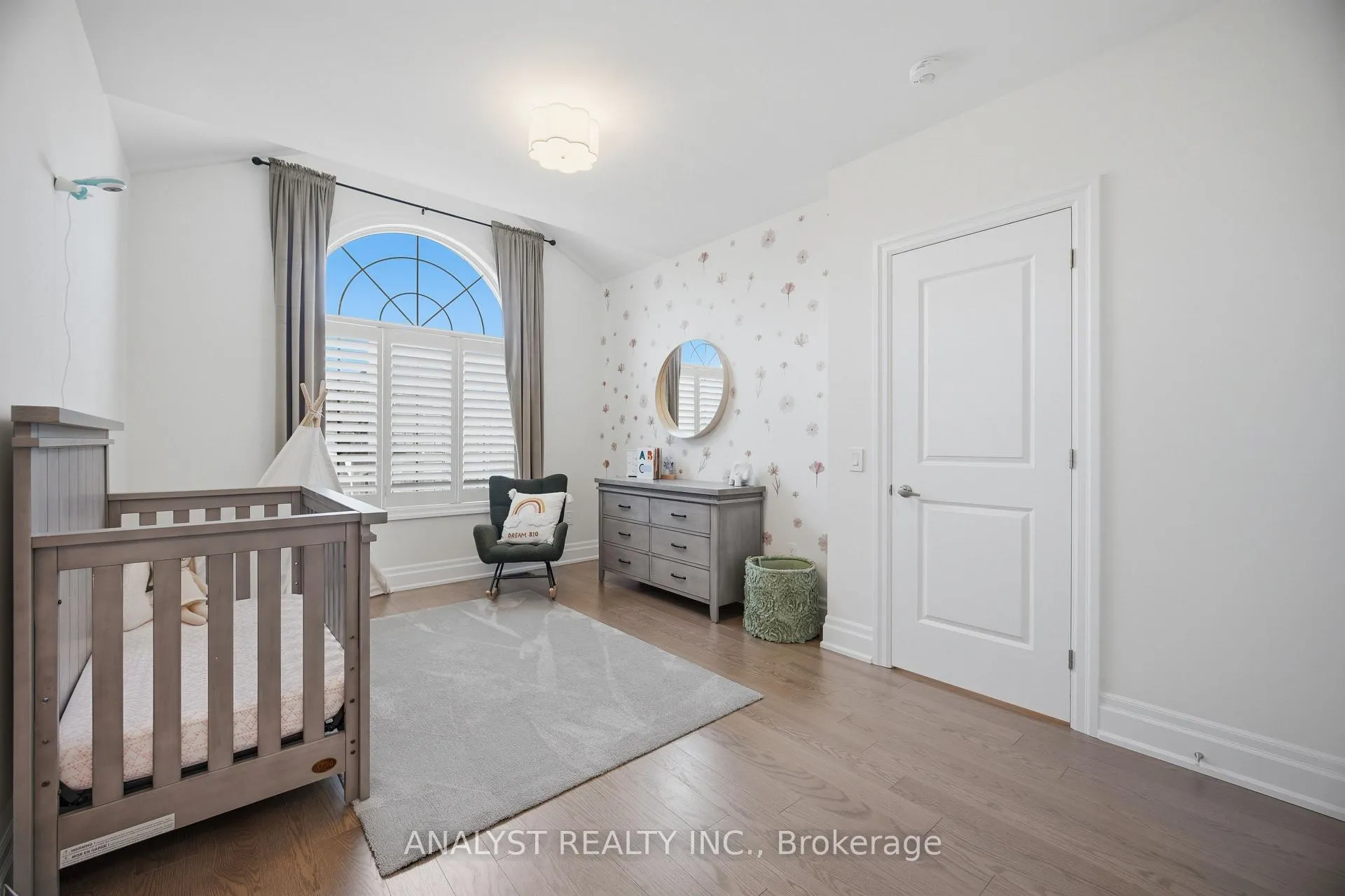 Photo 44 of 189 McMichael Avenue, Vaughan, Kleinburg — HOMEH