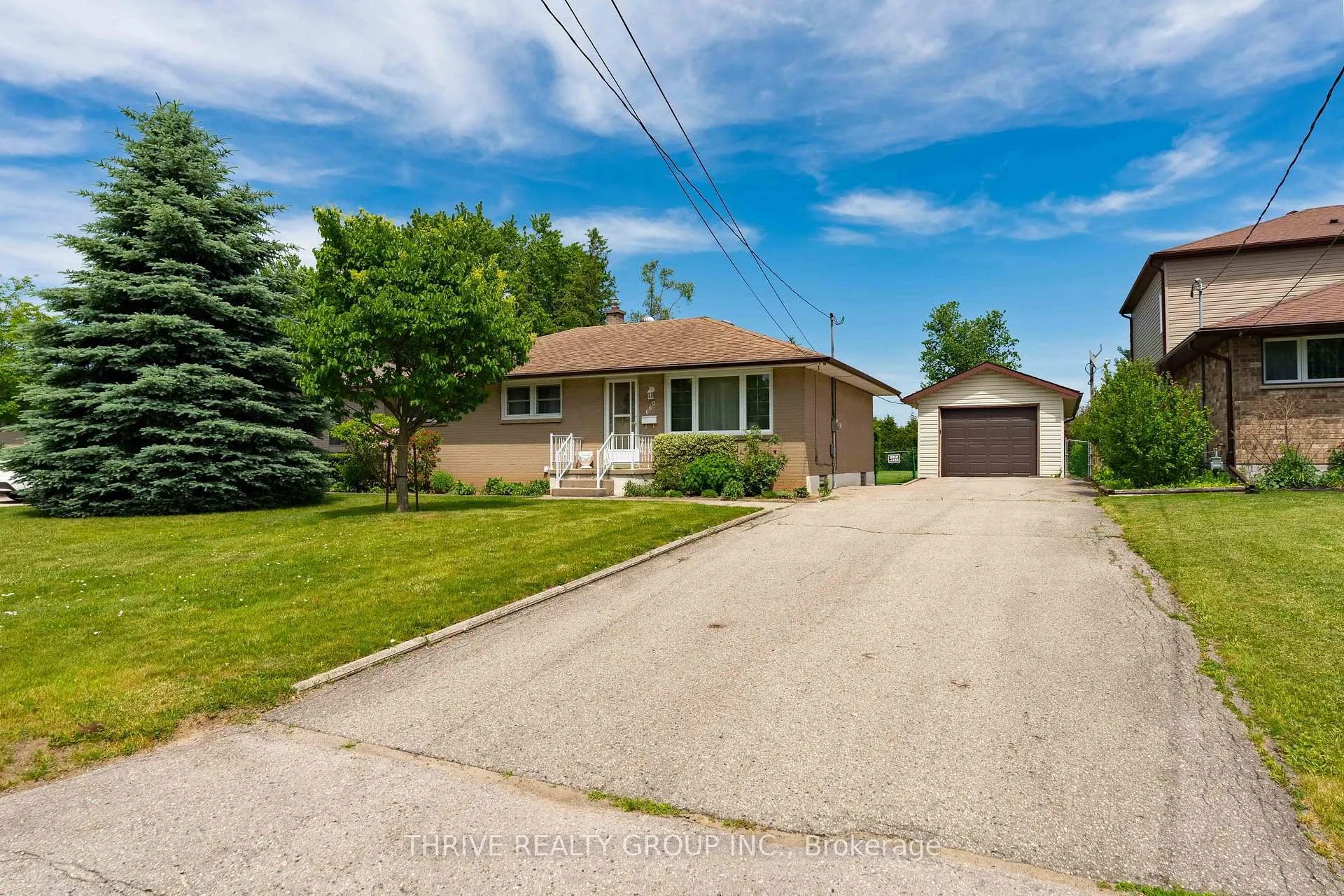 Photo 4 of 660 Gordon Avenue, London, South O — HOMEH