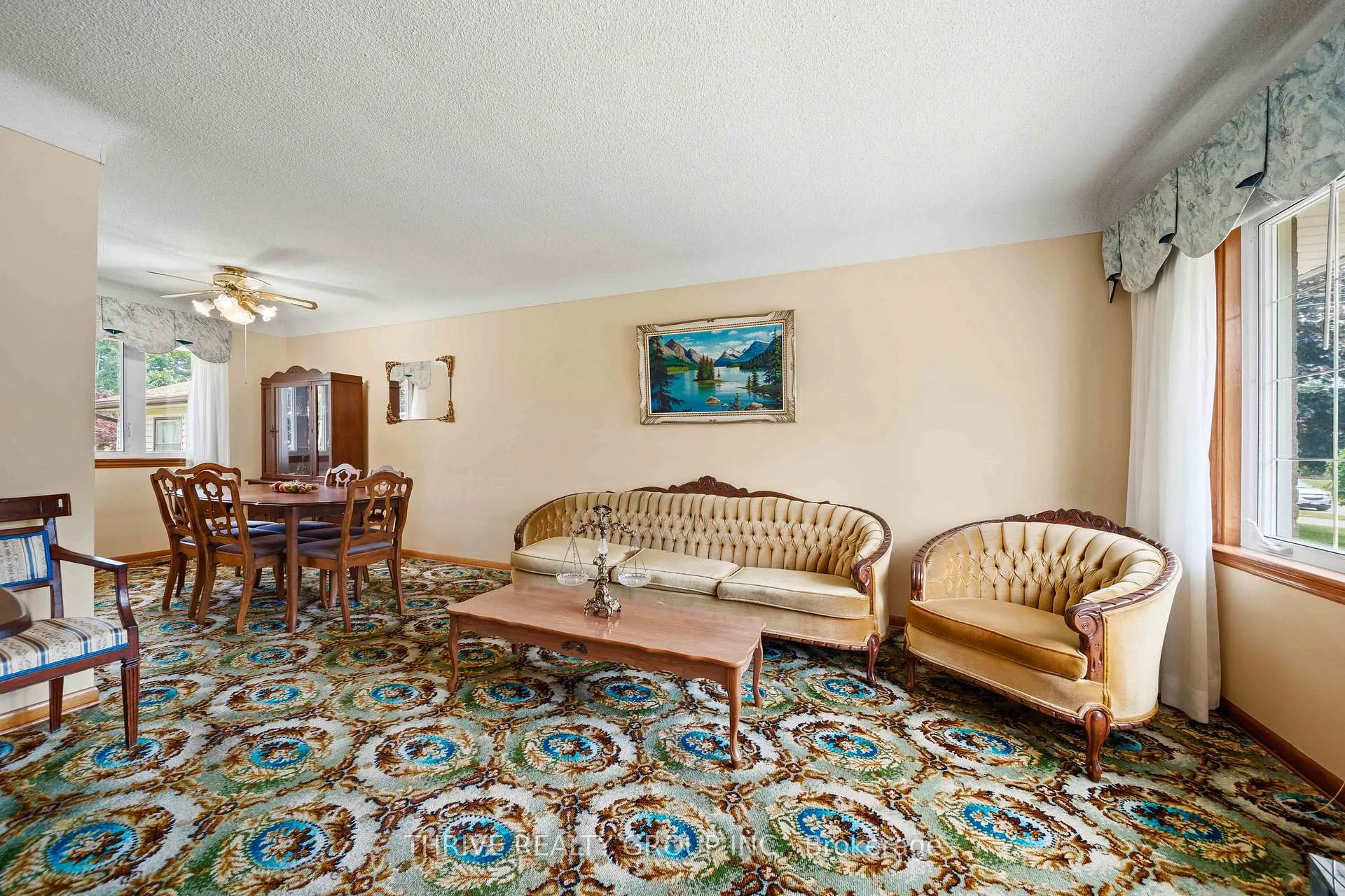 Photo 19 of 660 Gordon Avenue, London, South O — HOMEH