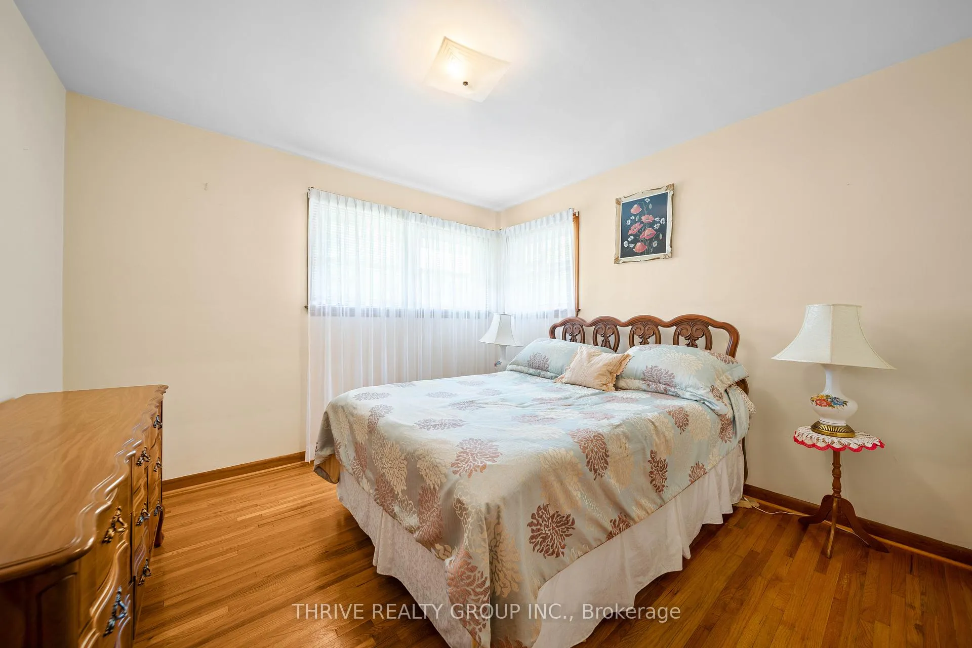 Photo 29 of 660 Gordon Avenue, London, South O — HOMEH