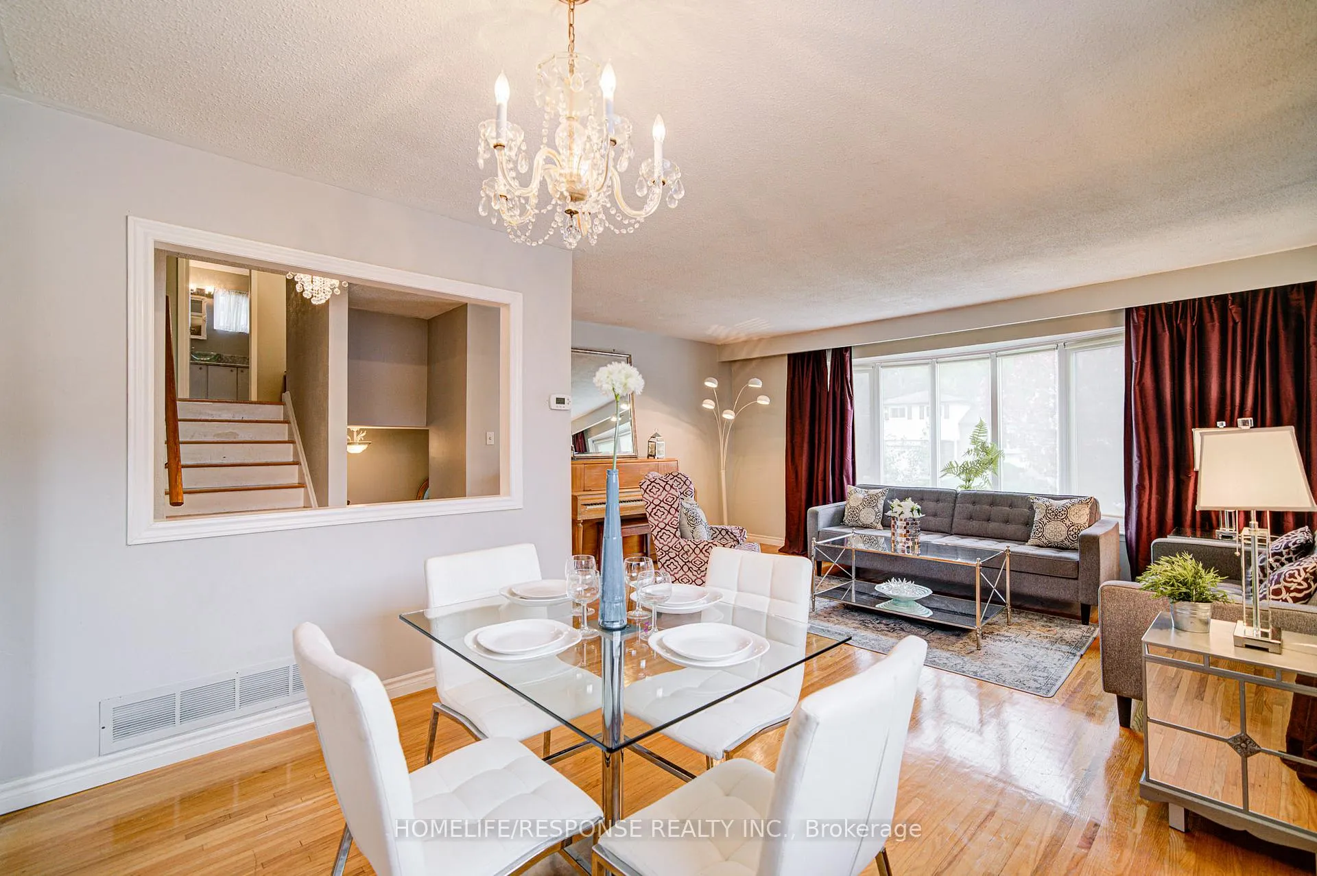 Photo 10 of 33 Groveland Crescent, Brampton, Northgate — HOMEH