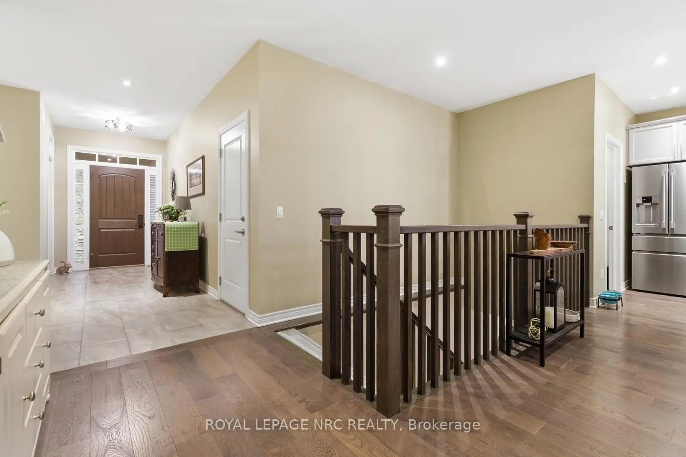 Photo 9 of 118 Coyle Court, Welland, Coyle Creek — HOMEH