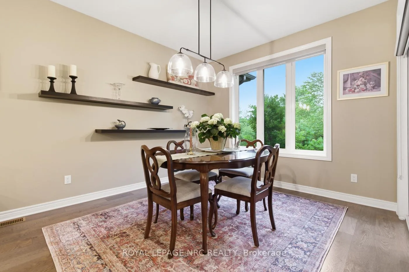 Photo 17 of 118 Coyle Court, Welland, Coyle Creek — HOMEH