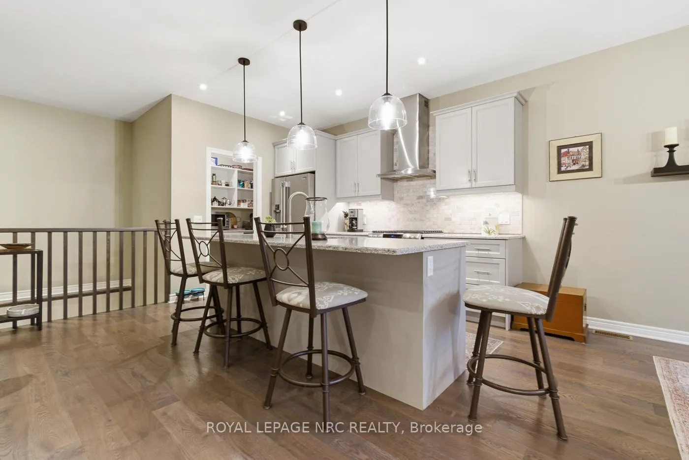 Photo 18 of 118 Coyle Court, Welland, Coyle Creek — HOMEH