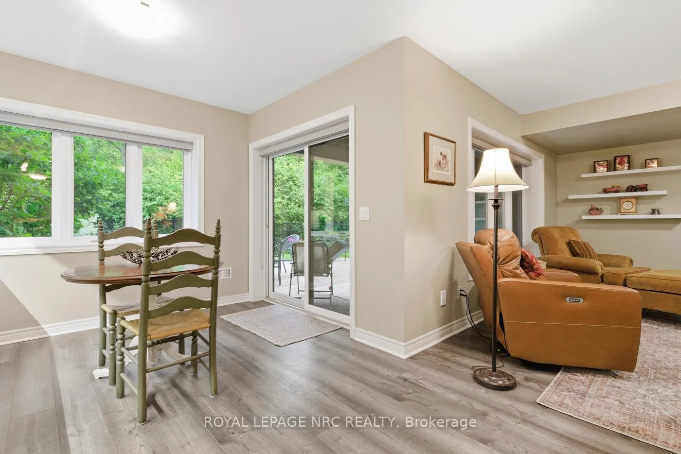 Photo 31 of 118 Coyle Court, Welland, Coyle Creek — HOMEH