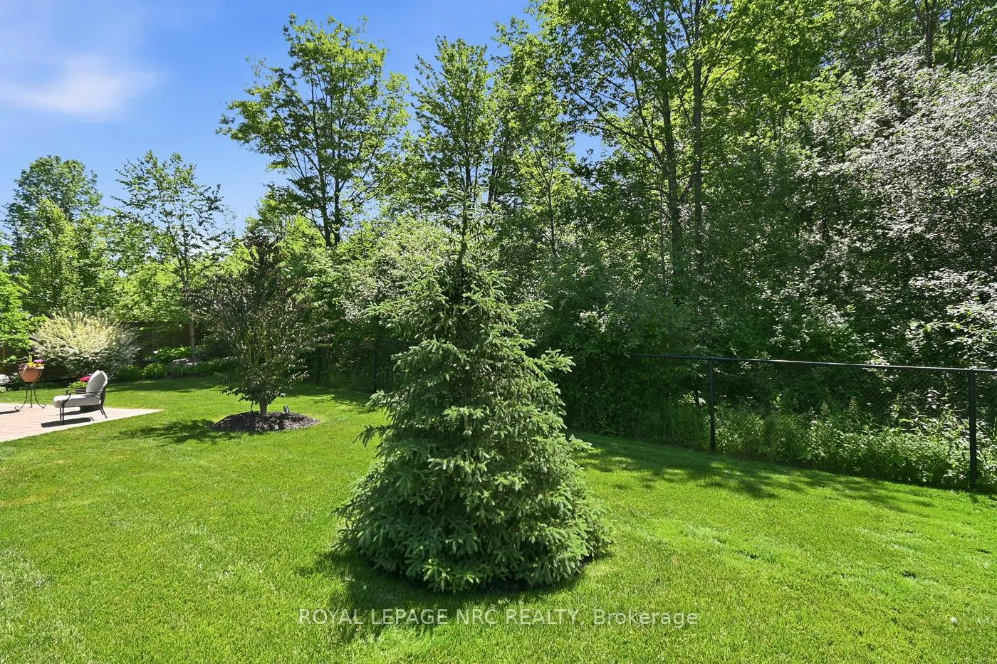 Photo 40 of 118 Coyle Court, Welland, Coyle Creek — HOMEH