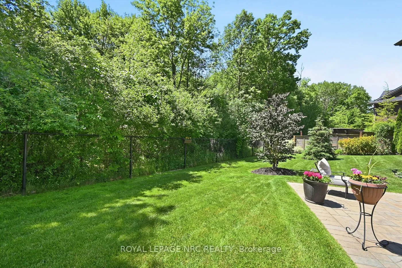 Photo 47 of 118 Coyle Court, Welland, Coyle Creek — HOMEH
