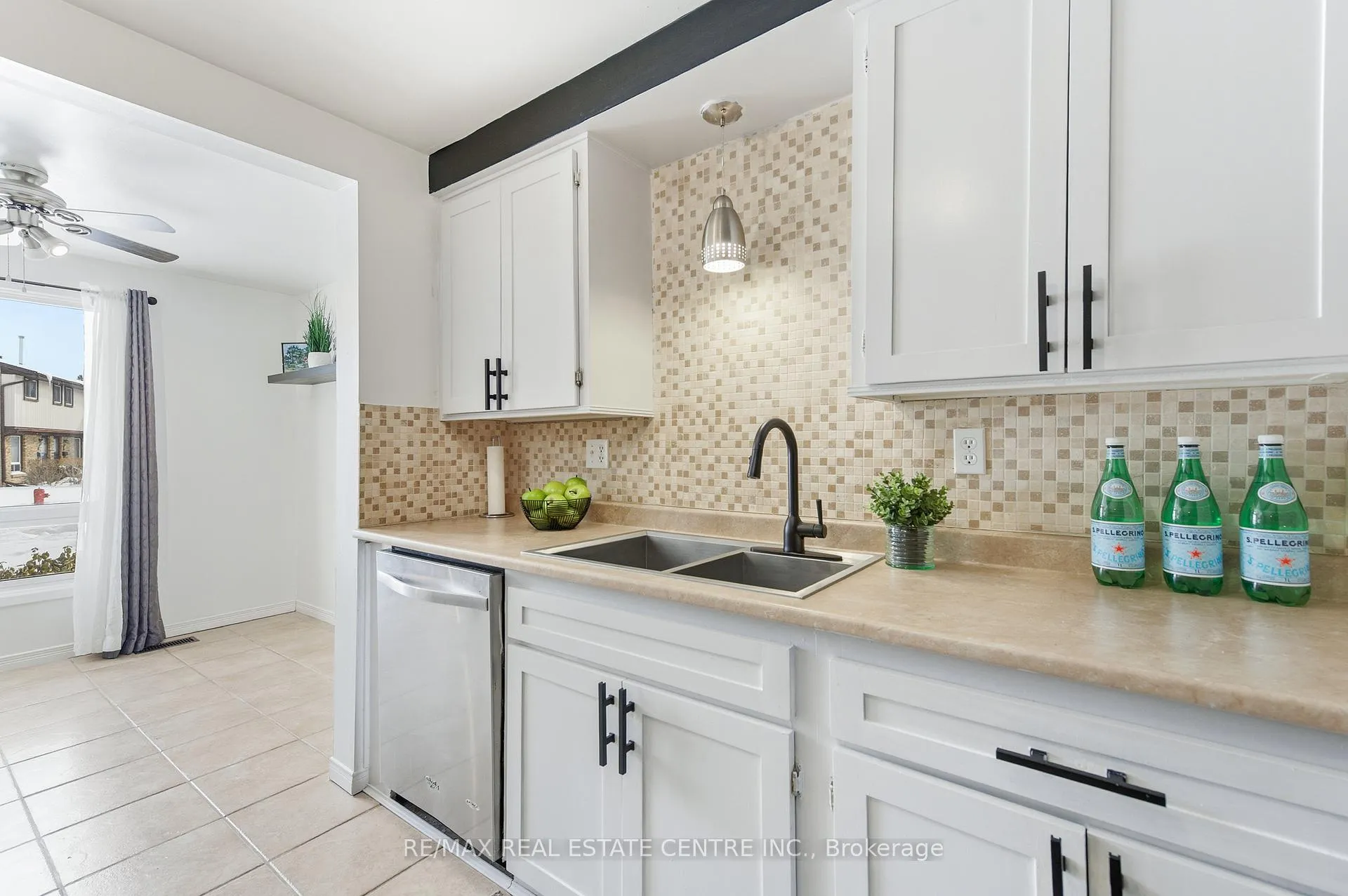 Photo 10 of Unit 22, 210 Glamis Road, Cambridge, Greenway-Chaplin — HOMEH