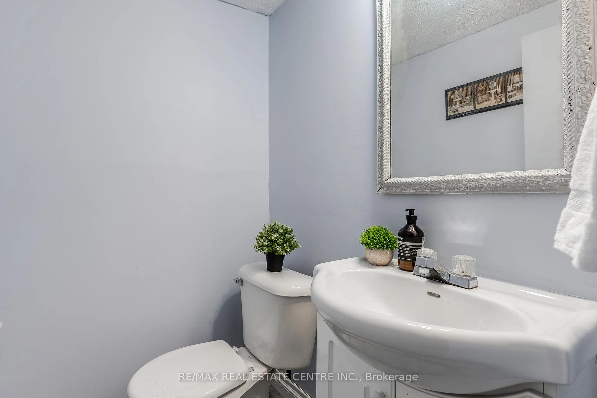 Photo 22 of Unit 22, 210 Glamis Road, Cambridge, Greenway-Chaplin — HOMEH