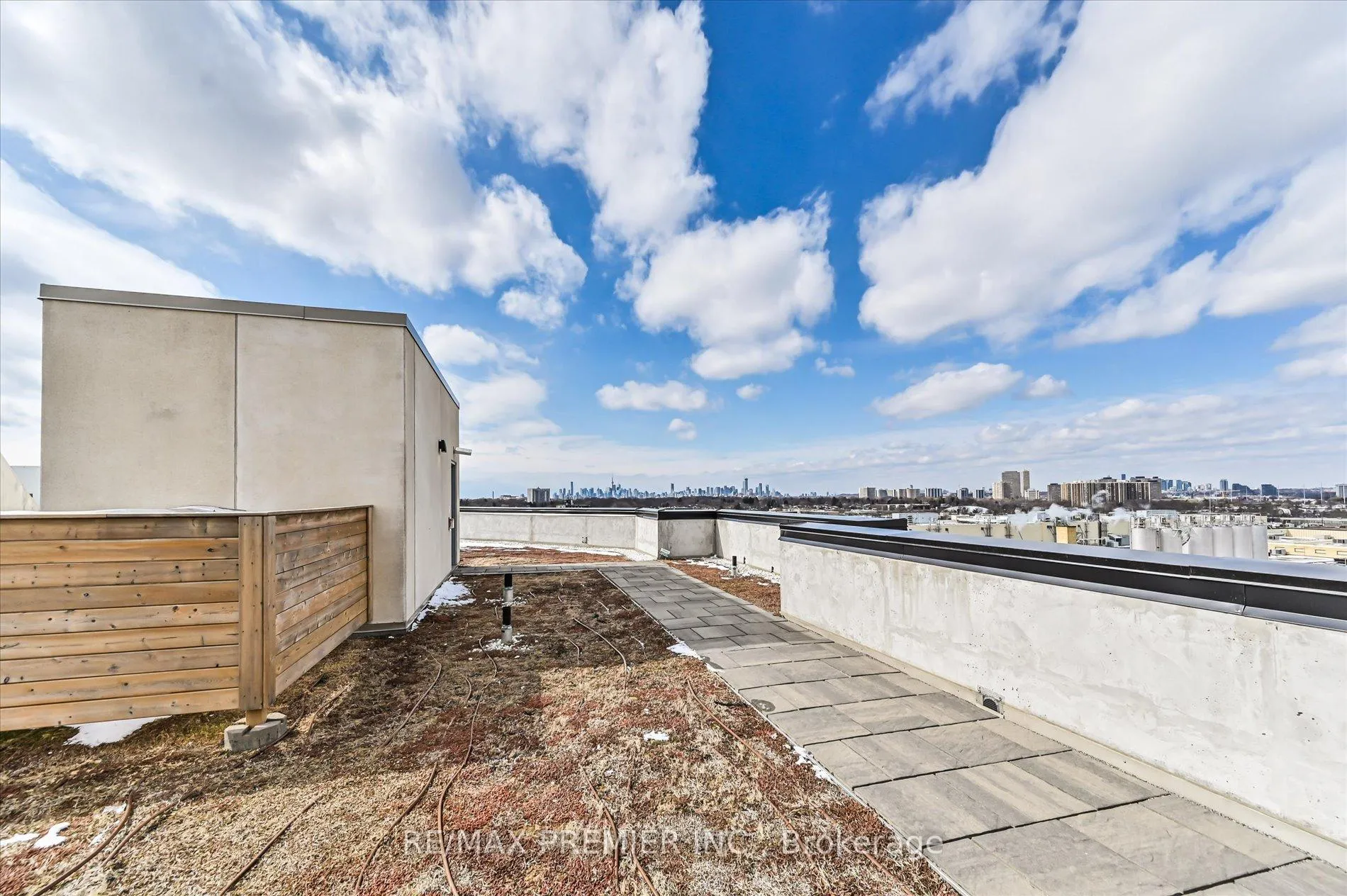 Photo 30 of Unit 504, 1401 O'Connor Drive, Toronto, O'Connor-Parkview — HOMEH