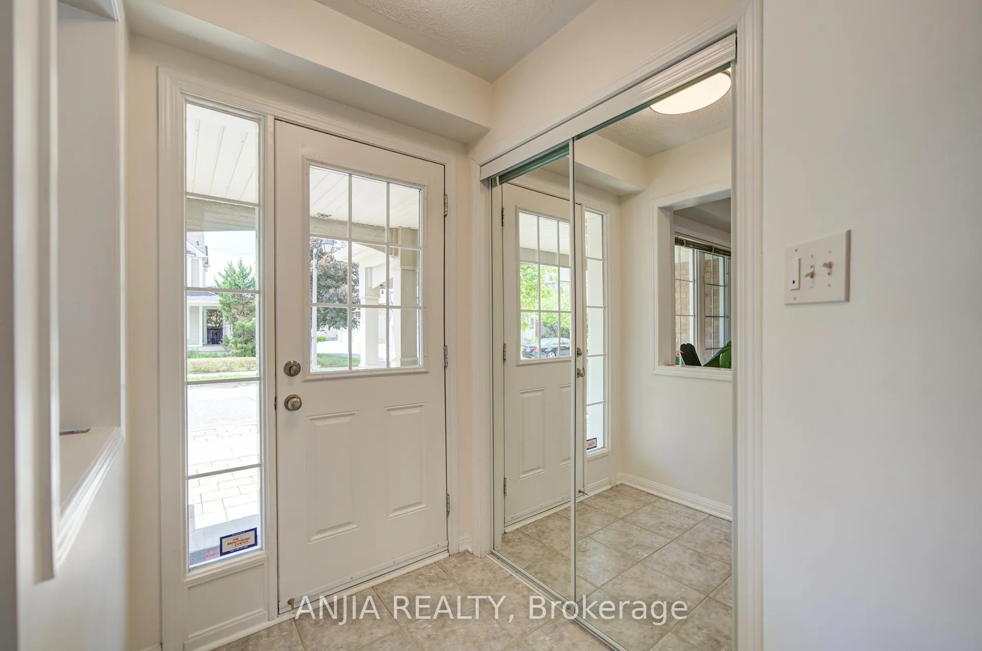 Photo 7 of 31 Calafia Street, Markham, Cornell — HOMEH