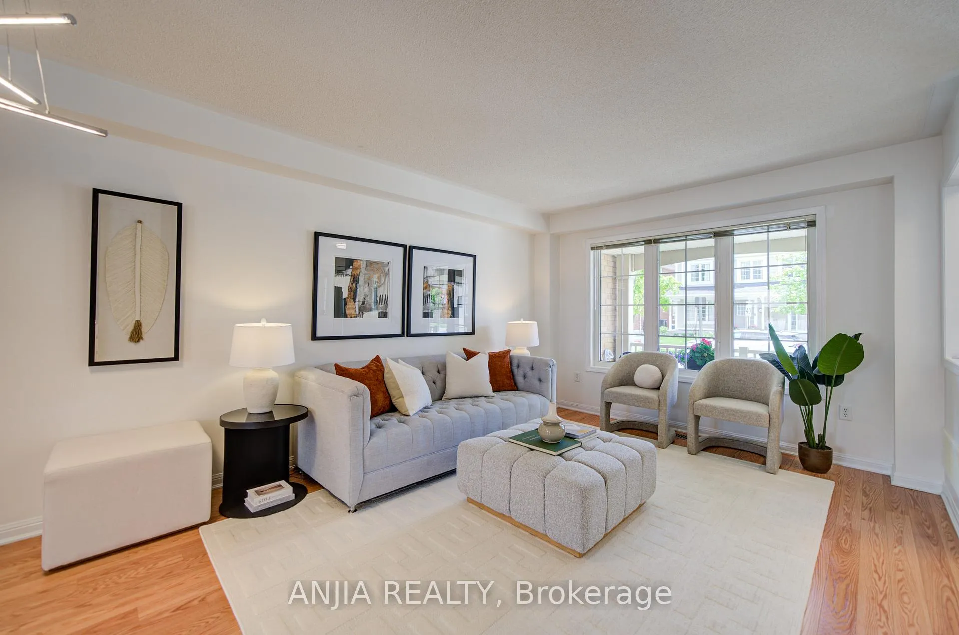 Photo 11 of 31 Calafia Street, Markham, Cornell — HOMEH