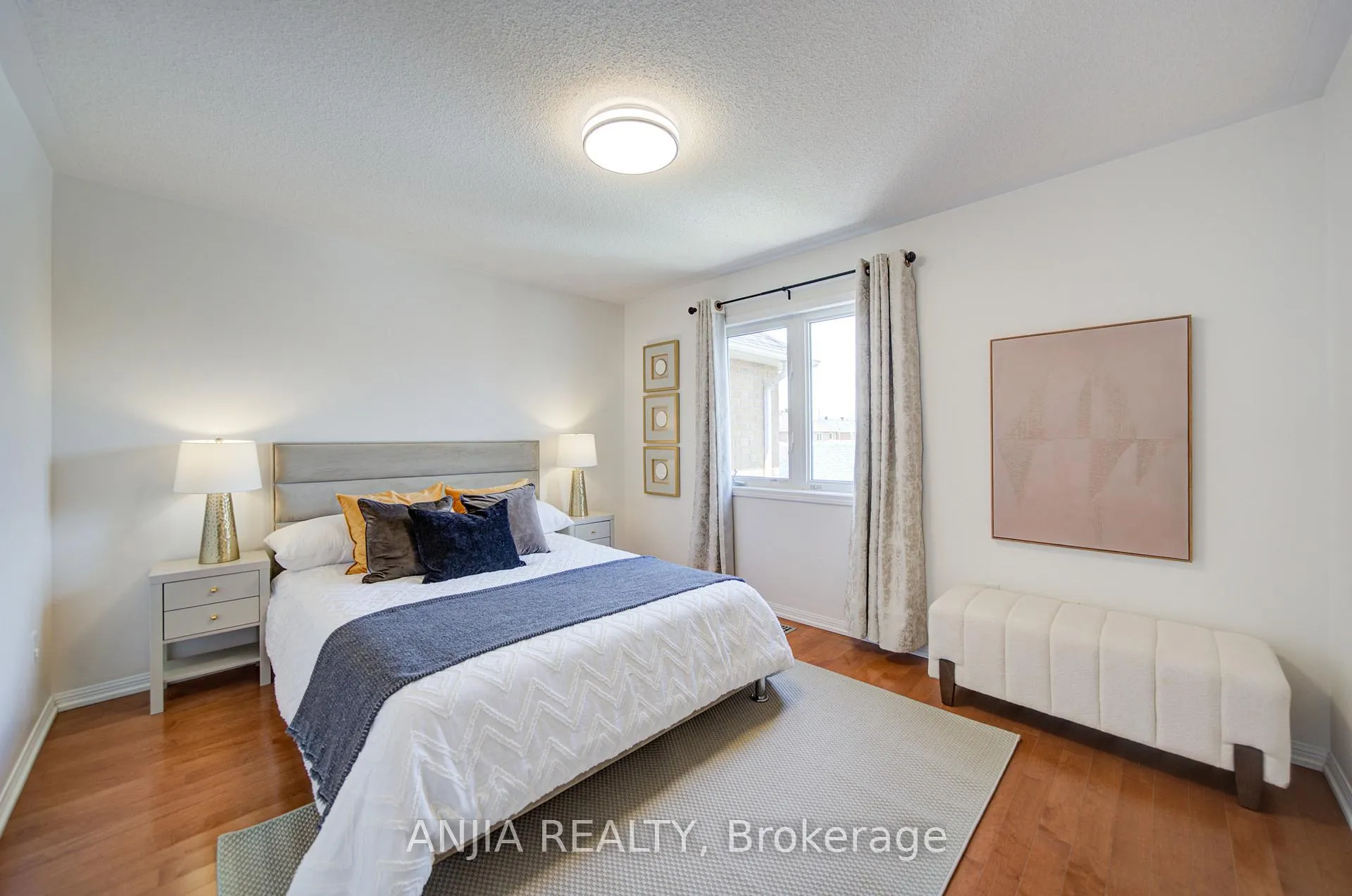 Photo 25 of 31 Calafia Street, Markham, Cornell — HOMEH