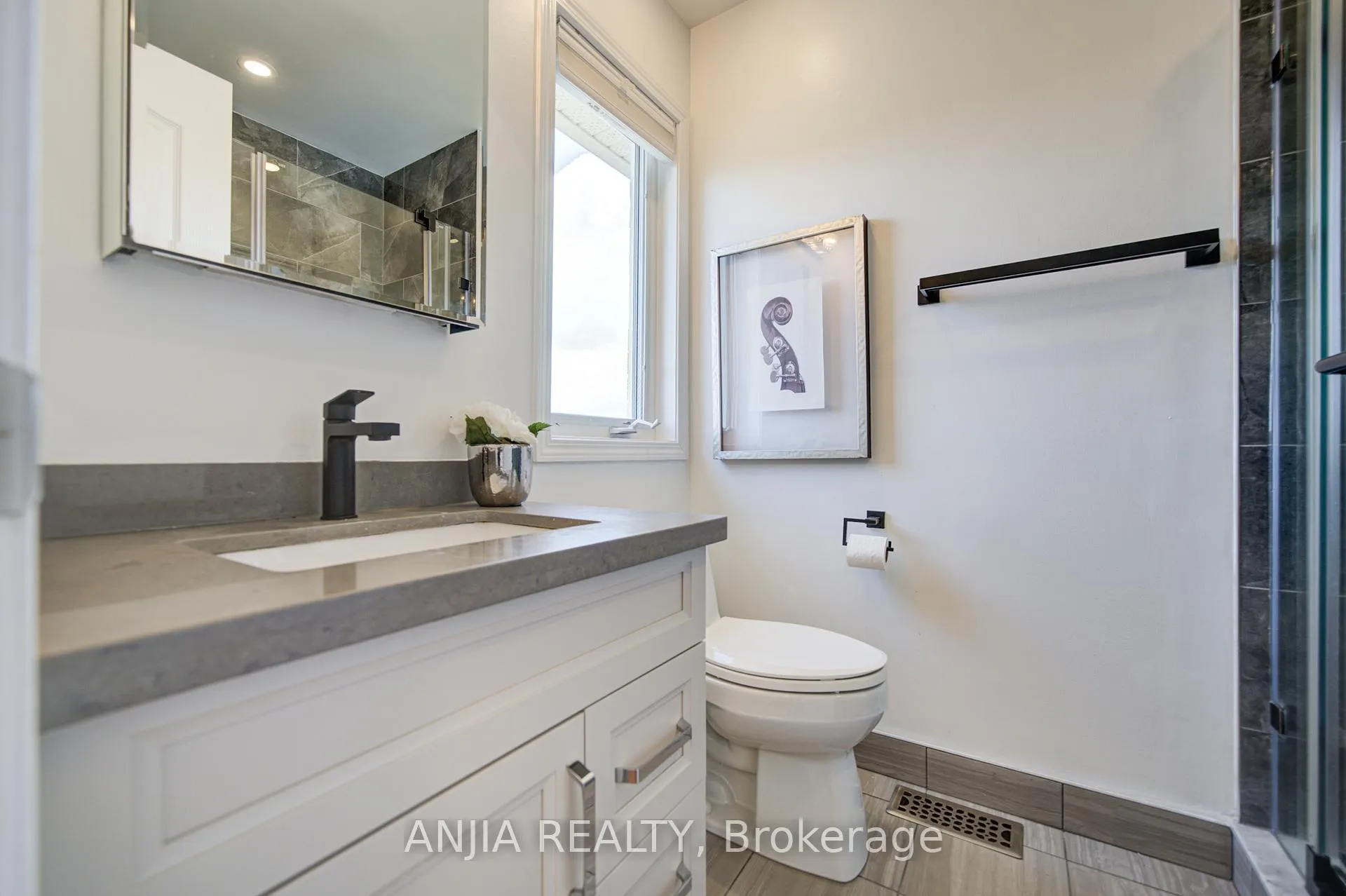 Photo 28 of 31 Calafia Street, Markham, Cornell — HOMEH