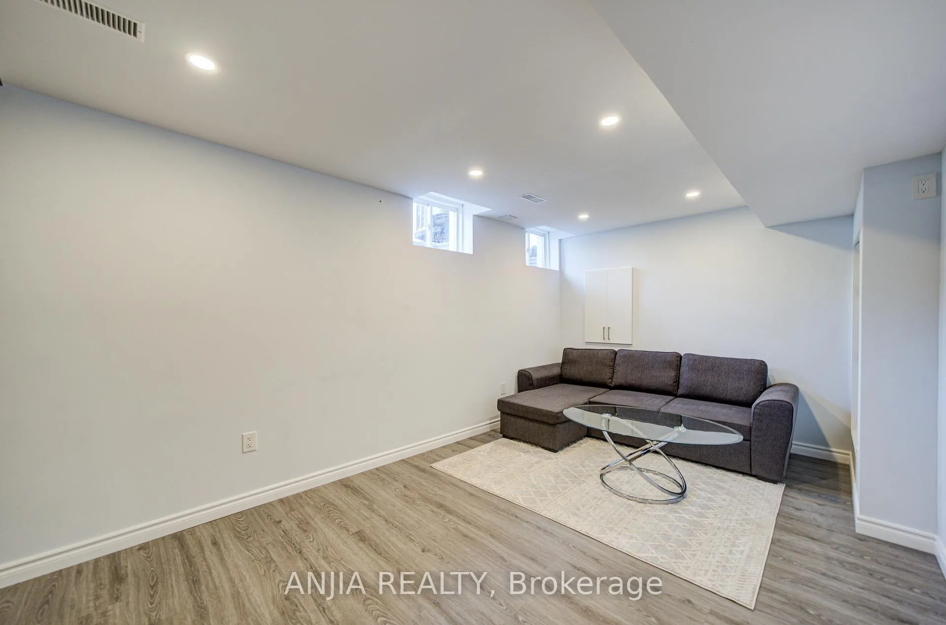 Photo 37 of 31 Calafia Street, Markham, Cornell — HOMEH