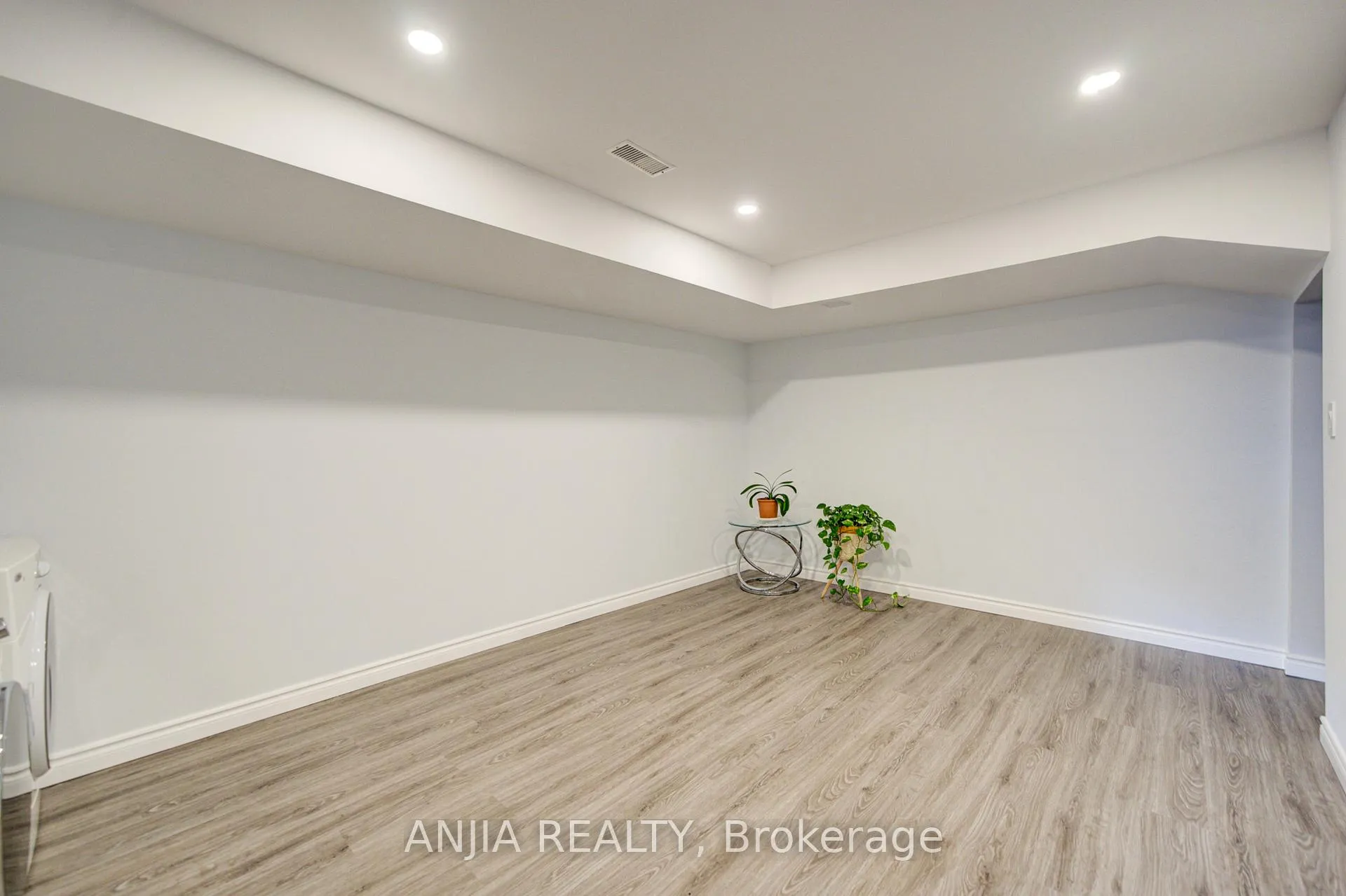 Photo 40 of 31 Calafia Street, Markham, Cornell — HOMEH