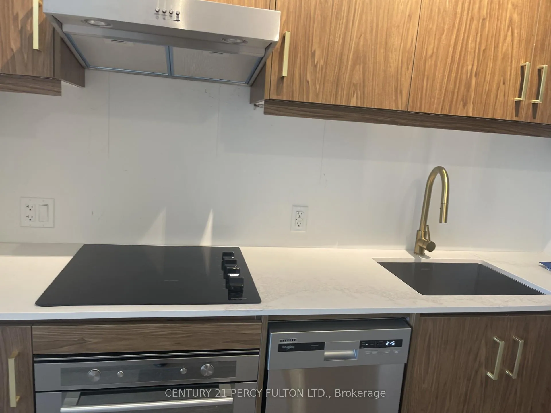 Photo 9 of Unit 1215, 9 Tecumseth Street, Toronto, Niagara — HOMEH
