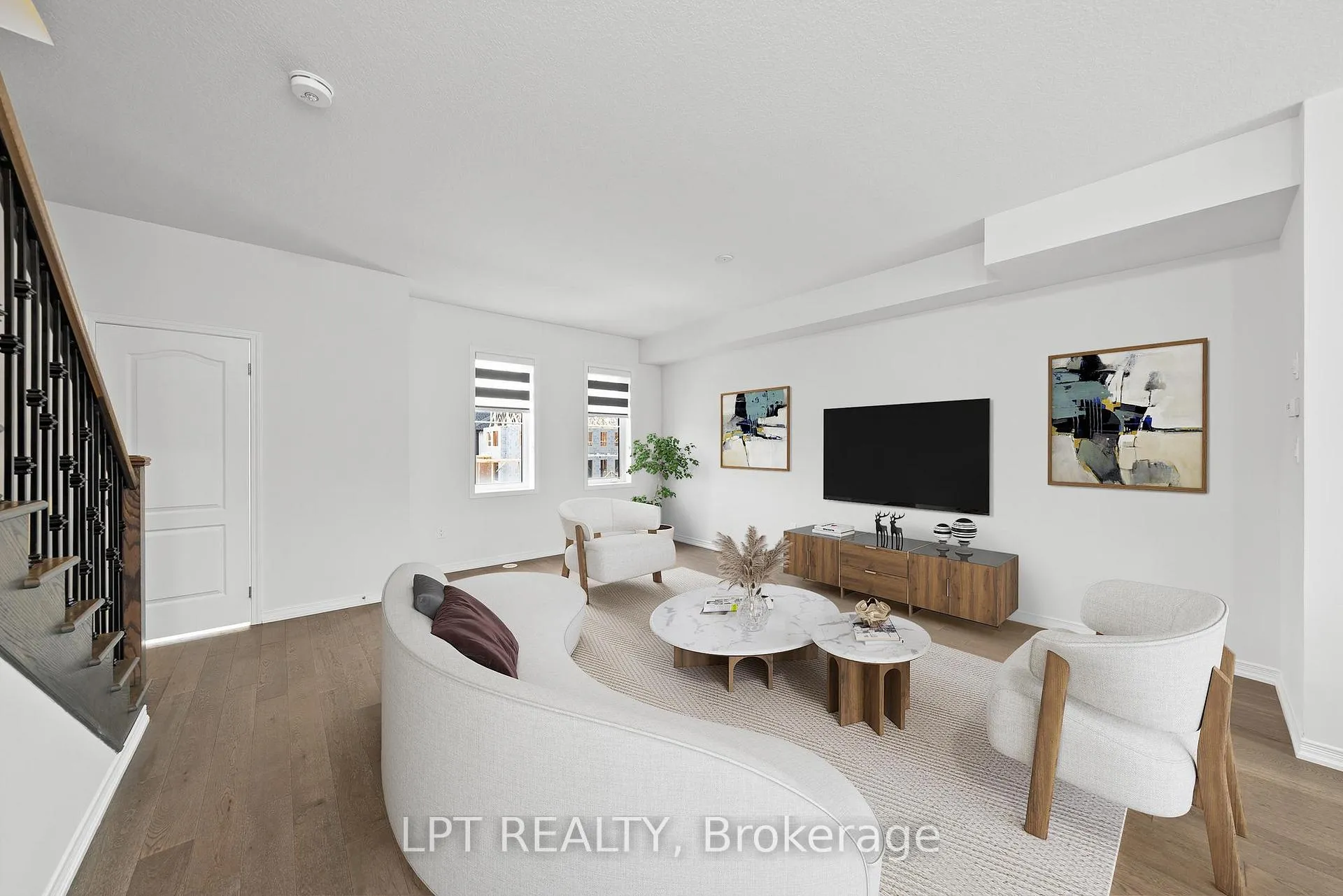 Photo 5 of 24 Bee Crescent, Brantford — HOMEH